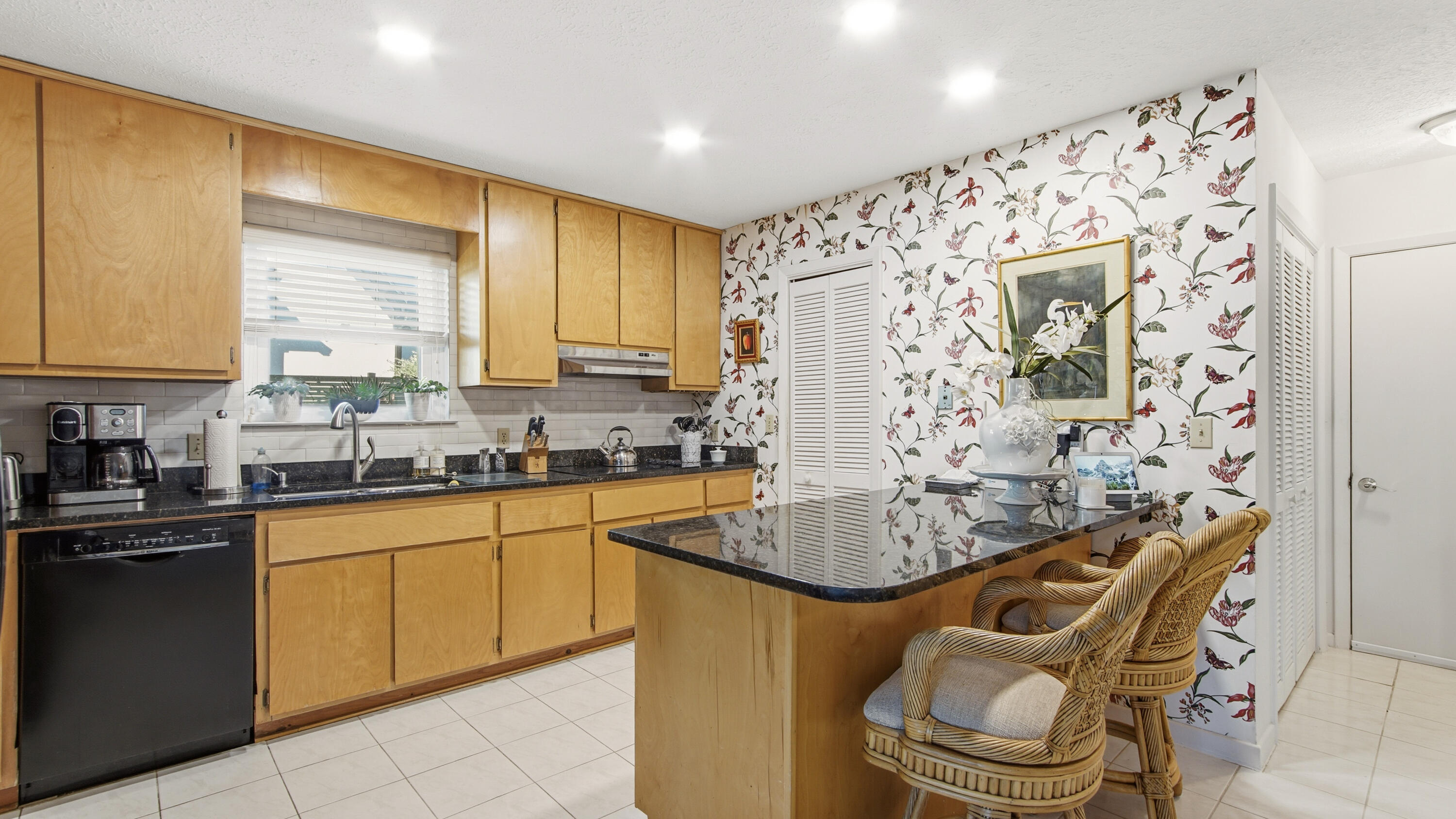 BAY POINT UNIT 1 - Residential