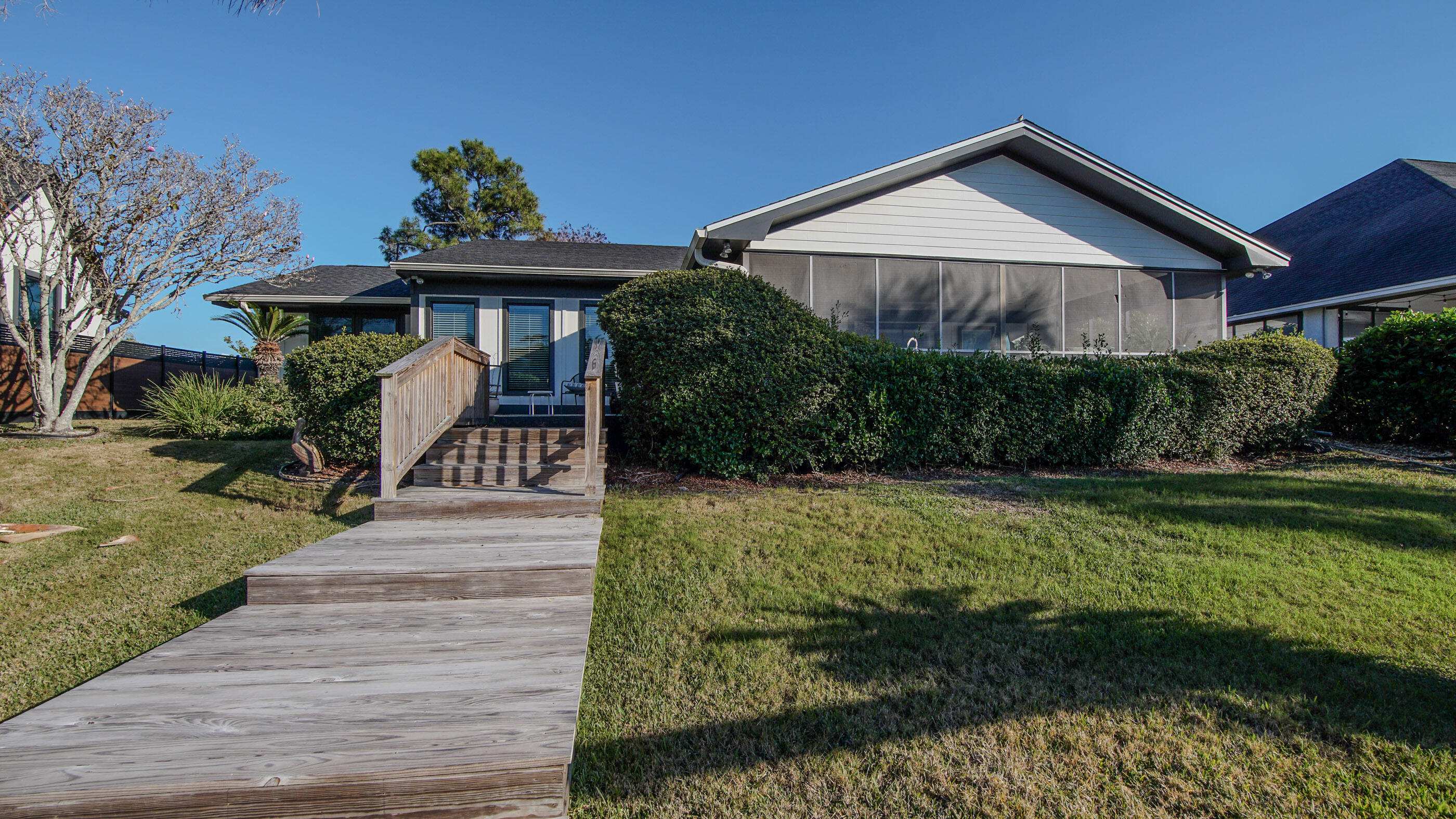 BAY POINT UNIT 1 - Residential