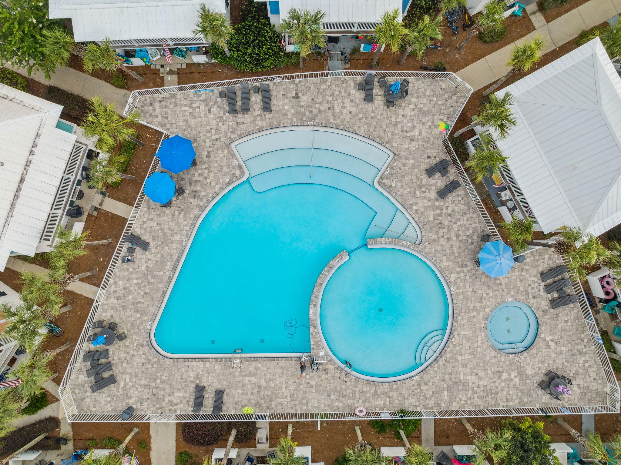 BUNGALOWS AT SEAGROVE BEACH - Residential