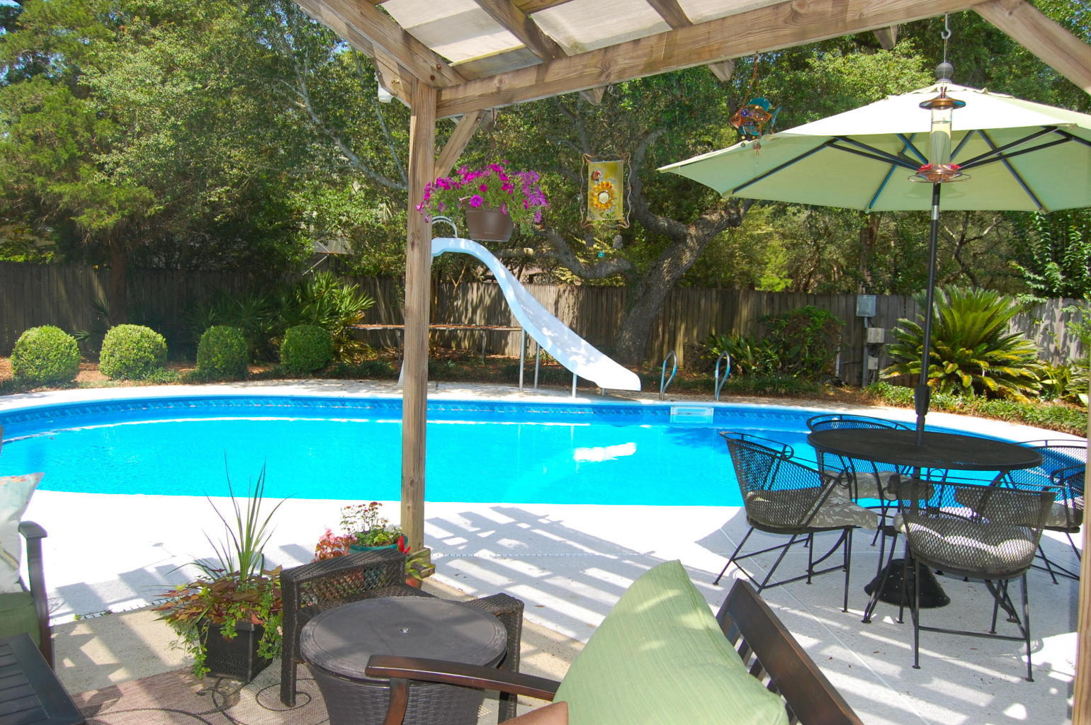 PARKWOOD ESTATES PH 1 BLUEWATER BAY - Residential