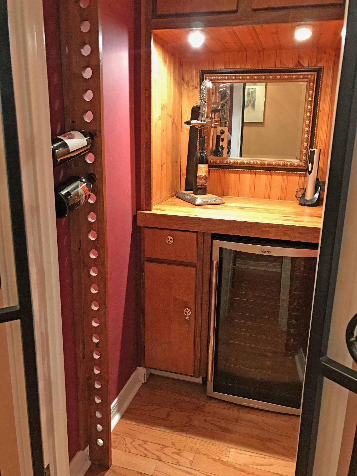 PARKWOOD ESTATES PH 1 BLUEWATER BAY - Residential