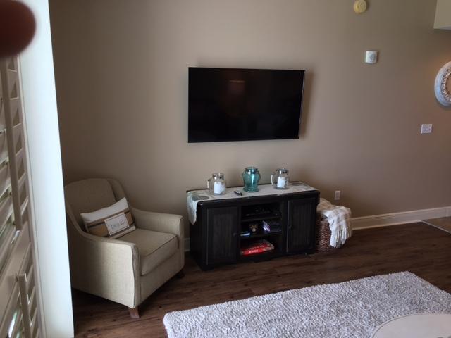 Sterling Breeze - Residential