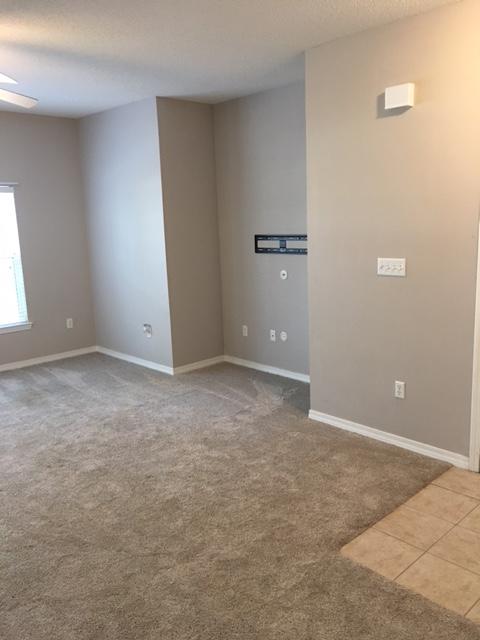 THE OAKS AT NICEVILLE PH II - Residential Lease