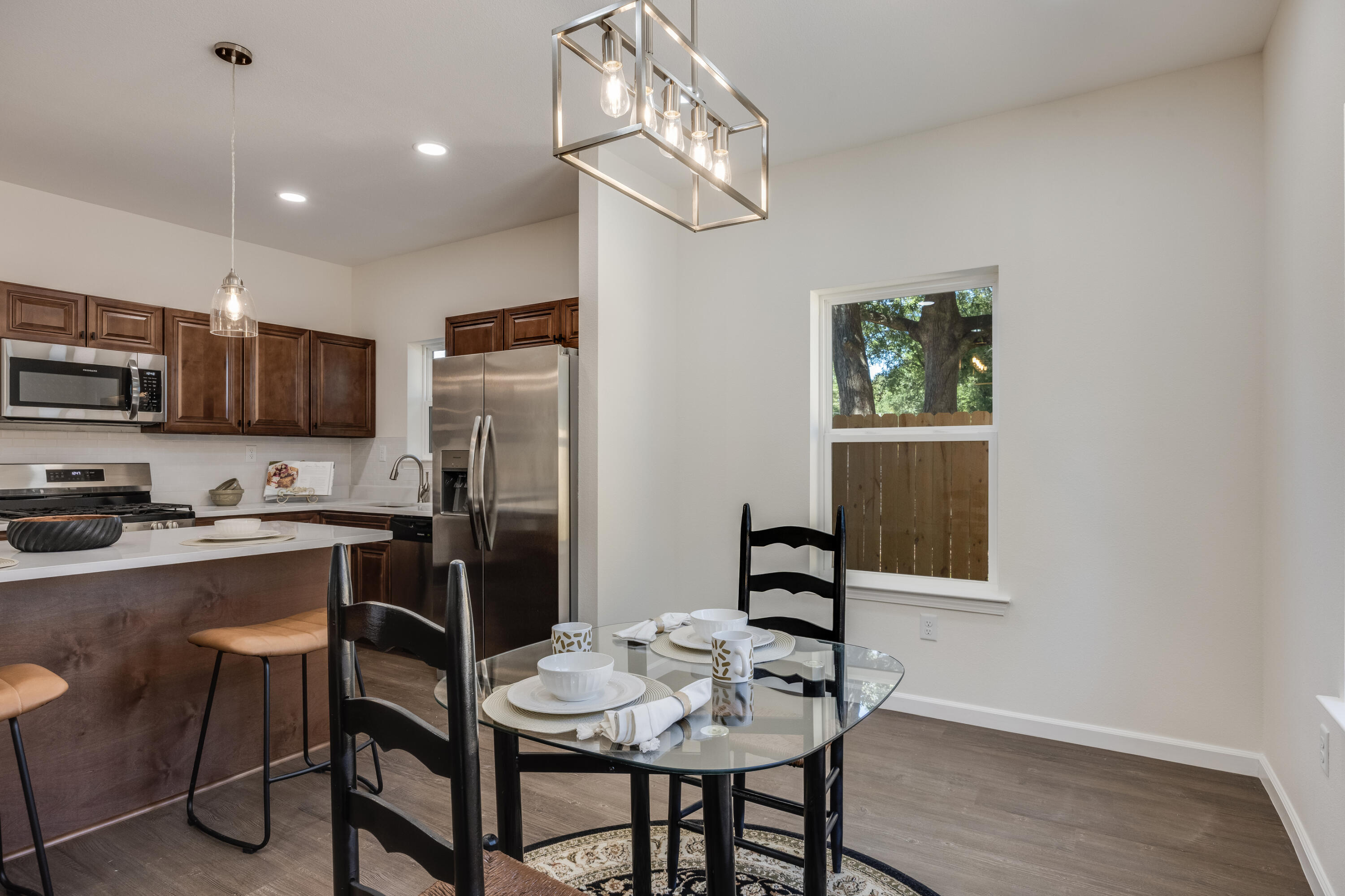 CRESTVIEW - Residential
