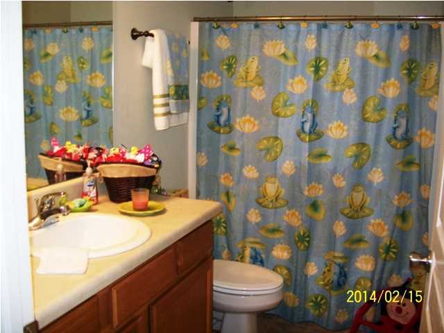 HUNTERS' RIDGE - Residential