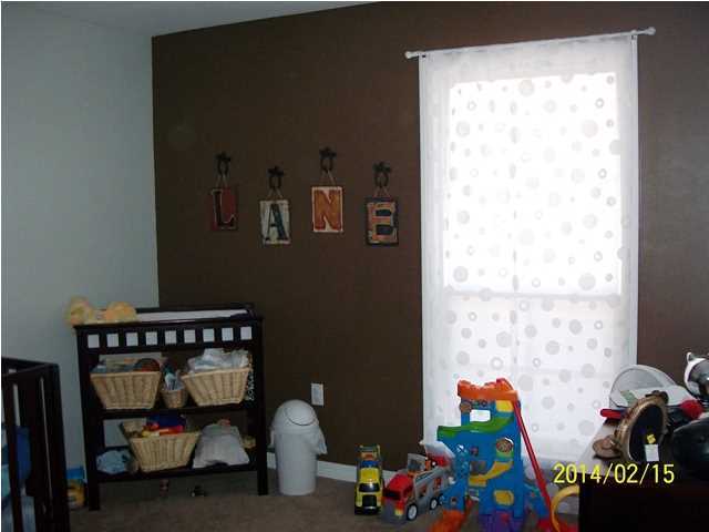 HUNTERS' RIDGE - Residential