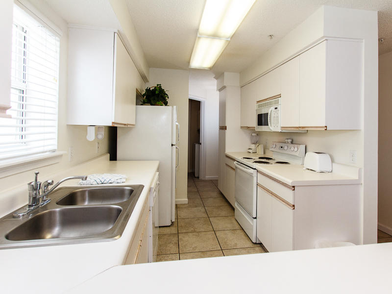 PALMS CONDO - Residential