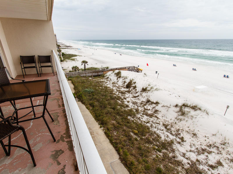 PALMS CONDO - Residential