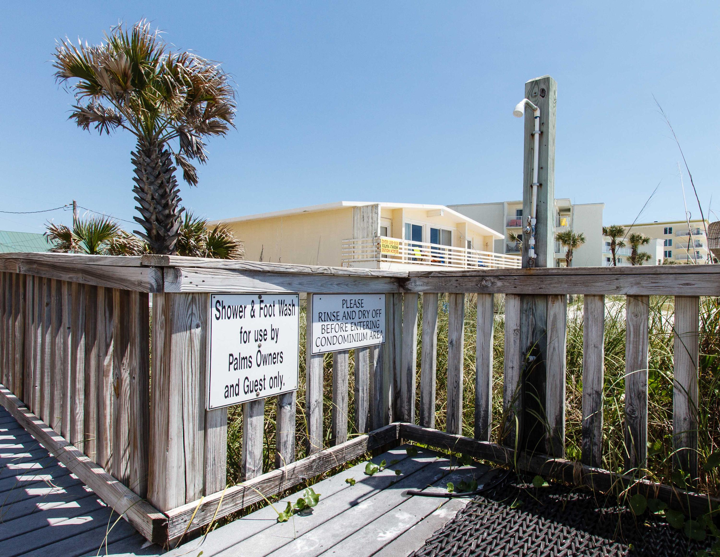 PALMS CONDO - Residential