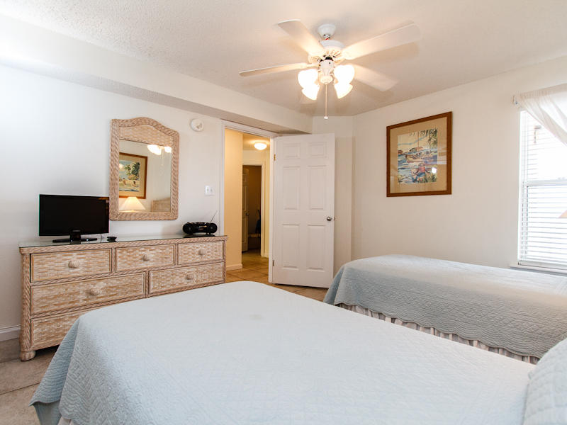 PALMS CONDO - Residential