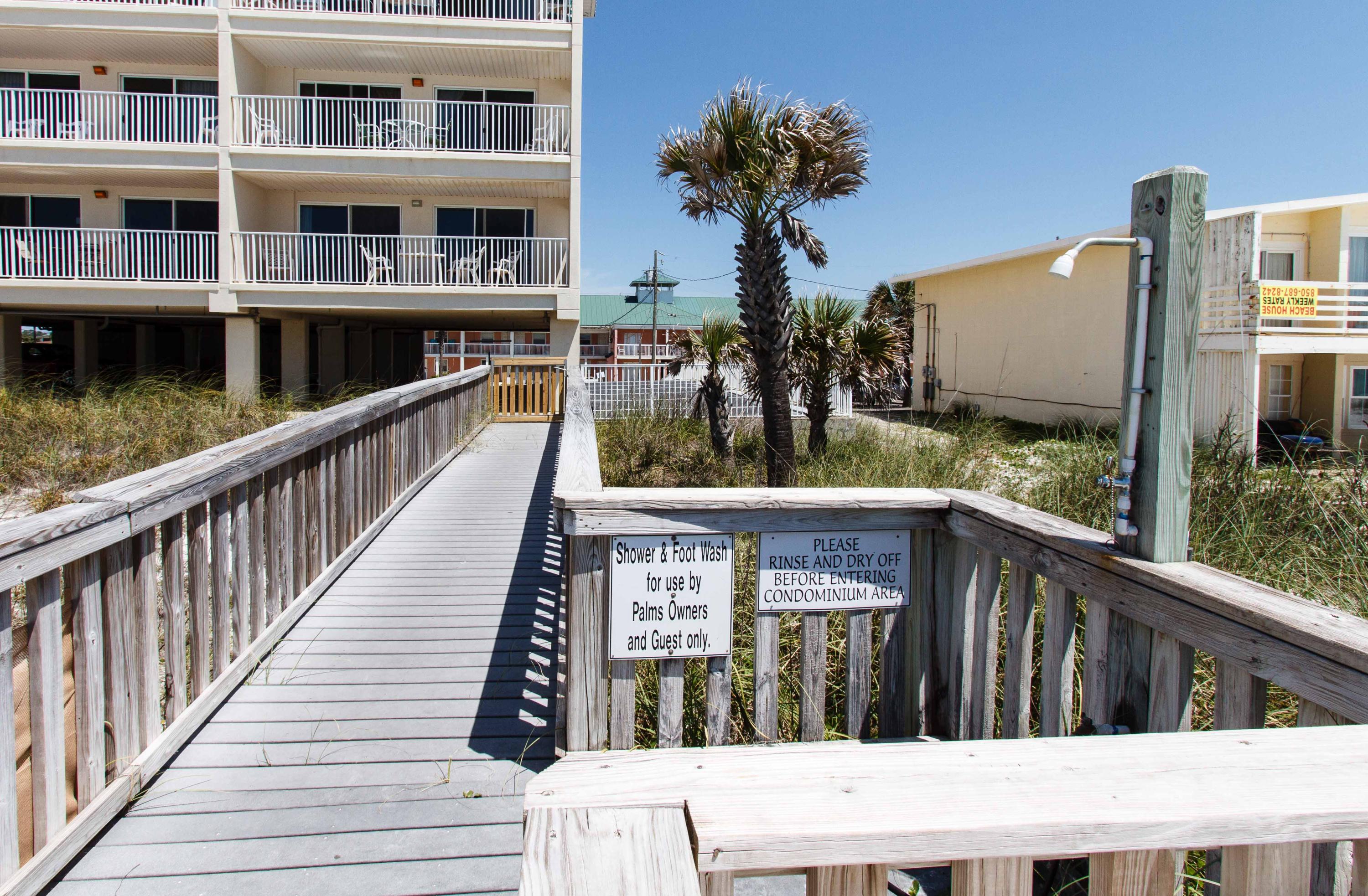 PALMS CONDO - Residential