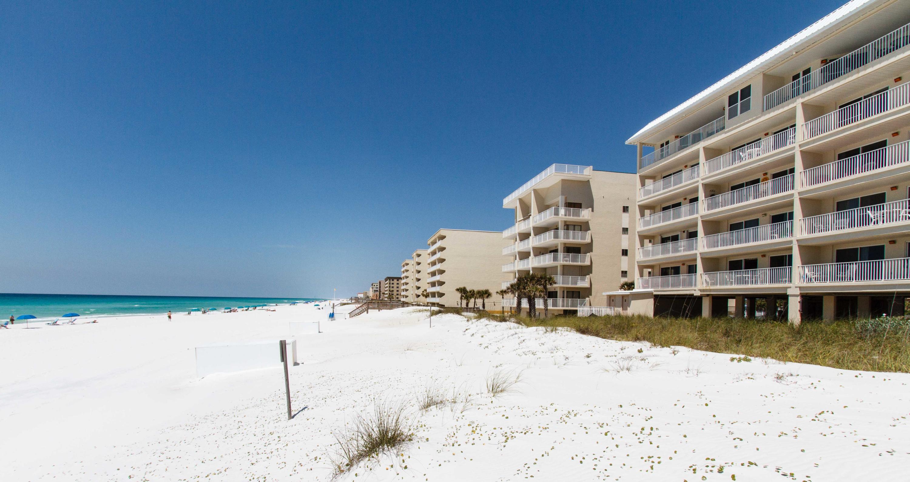 PALMS CONDO - Residential