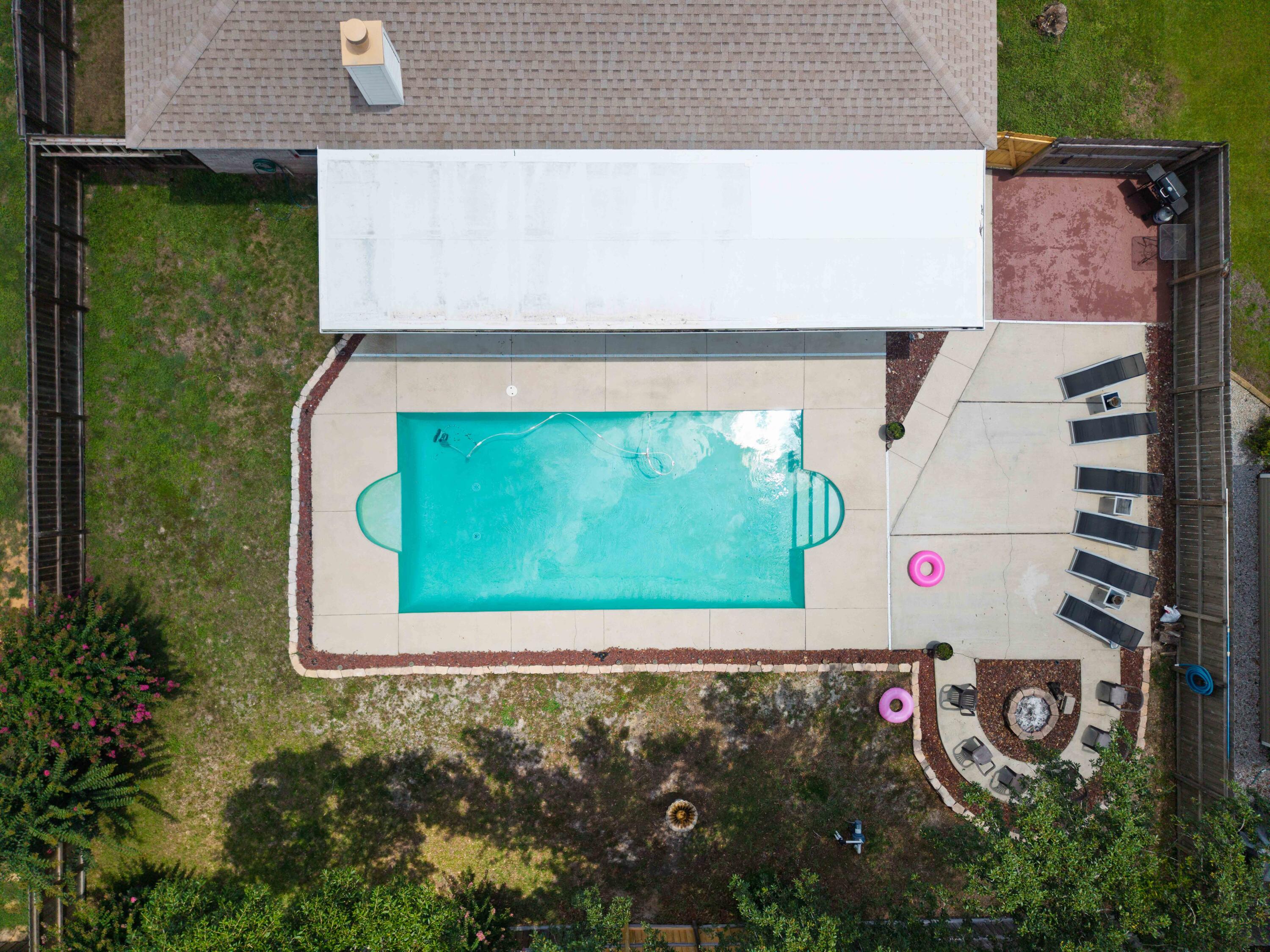 HOLLEY SHORES - Residential