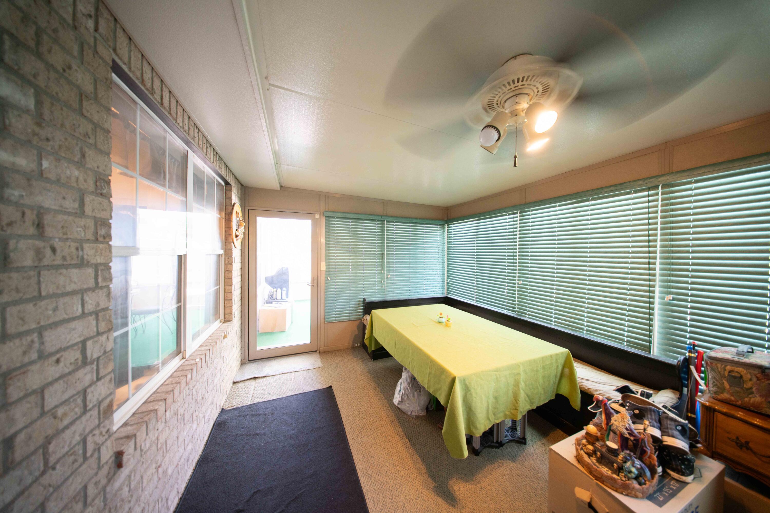 HOLLEY SHORES - Residential