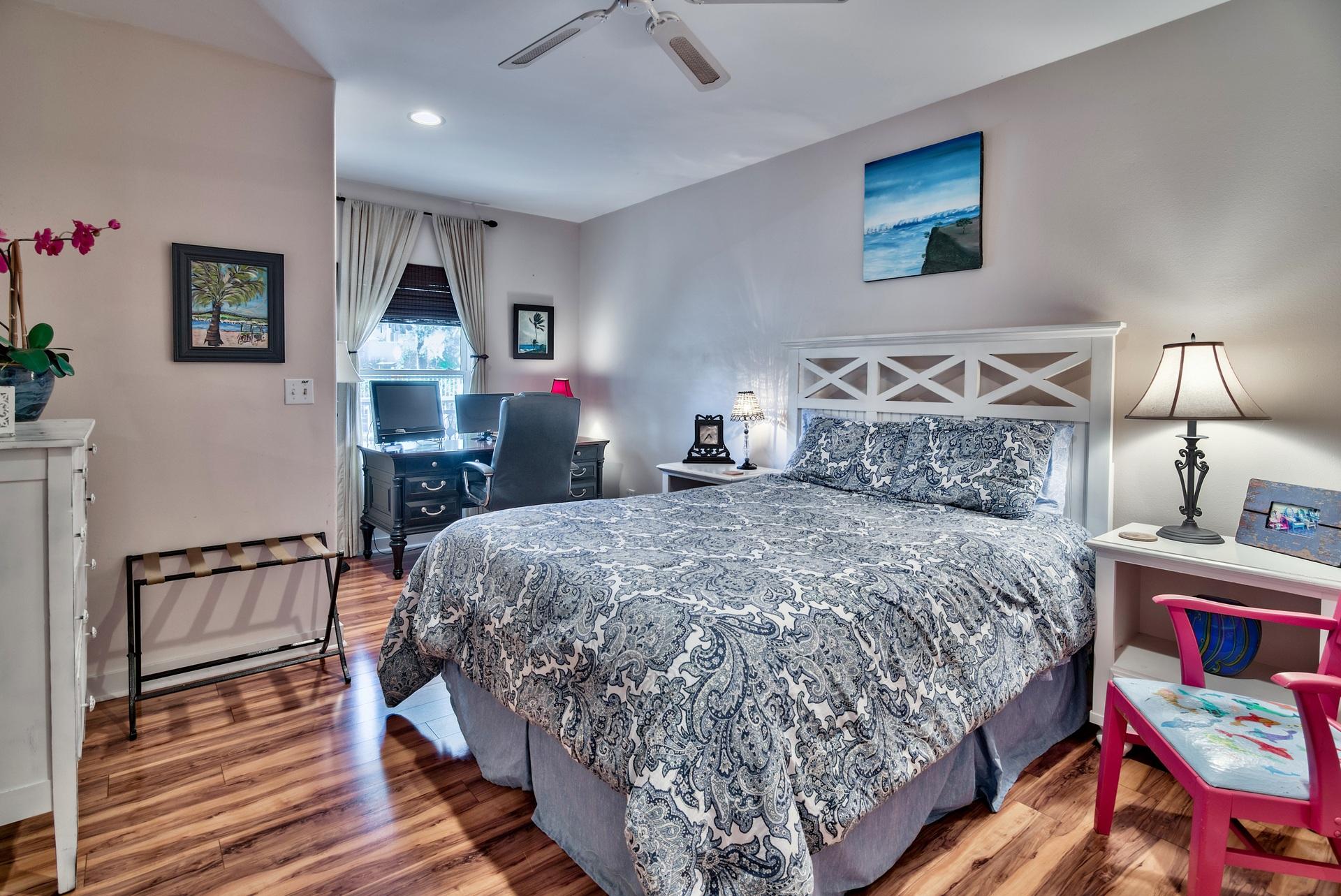 SEAGROVE VILLAGE 6TH ADD - Residential