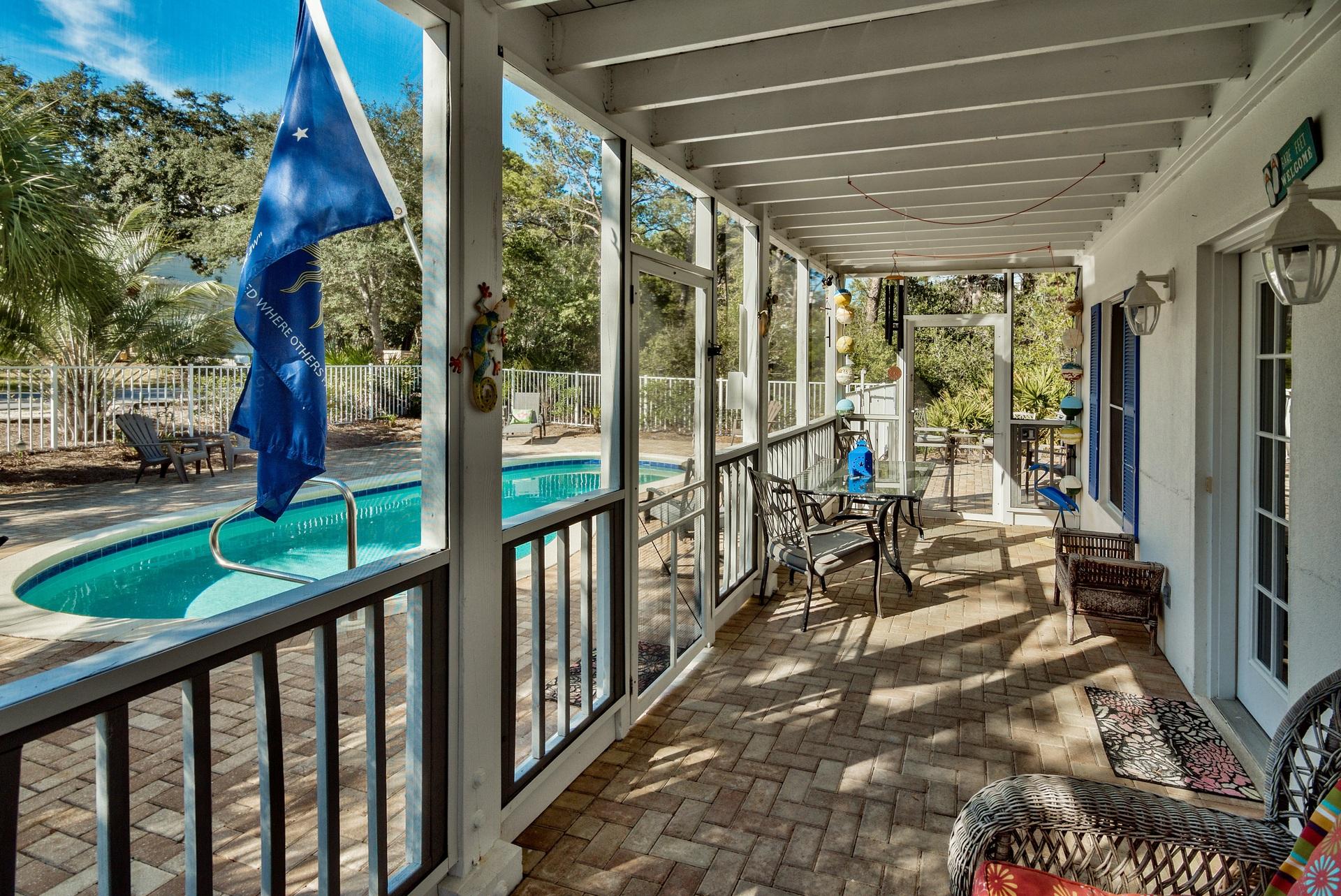 SEAGROVE VILLAGE 6TH ADD - Residential