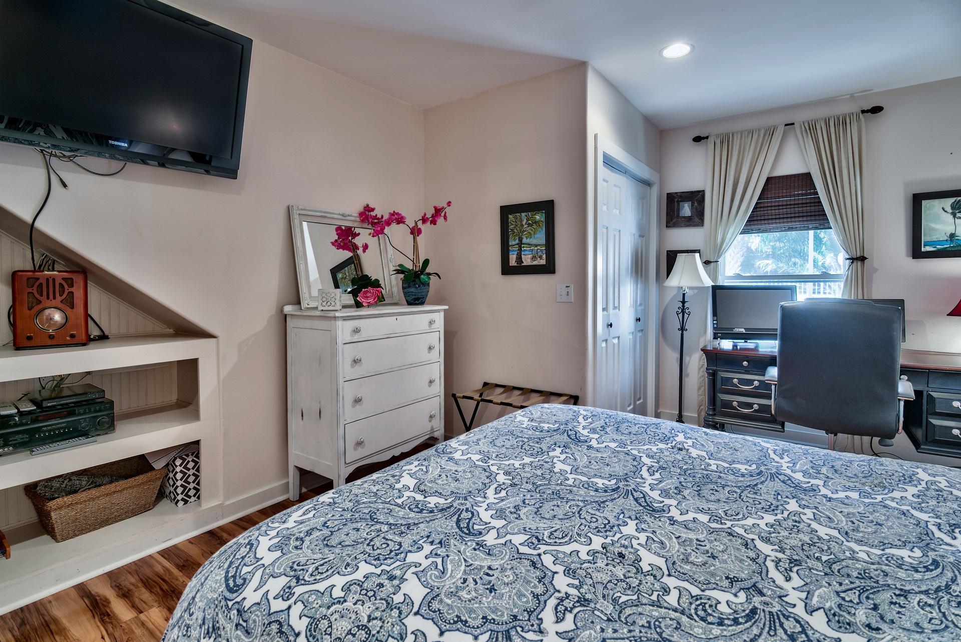 SEAGROVE VILLAGE 6TH ADD - Residential