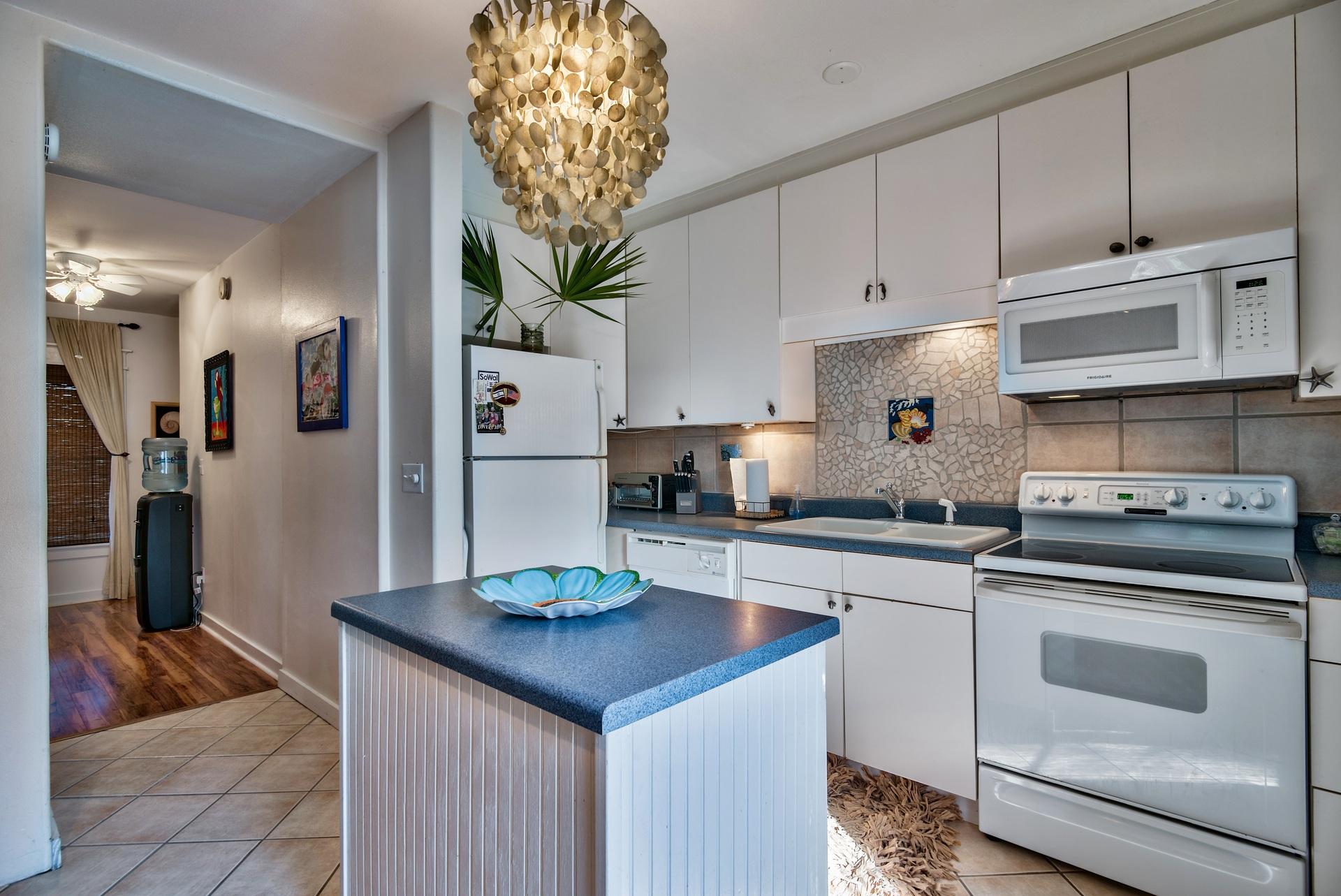 SEAGROVE VILLAGE 6TH ADD - Residential