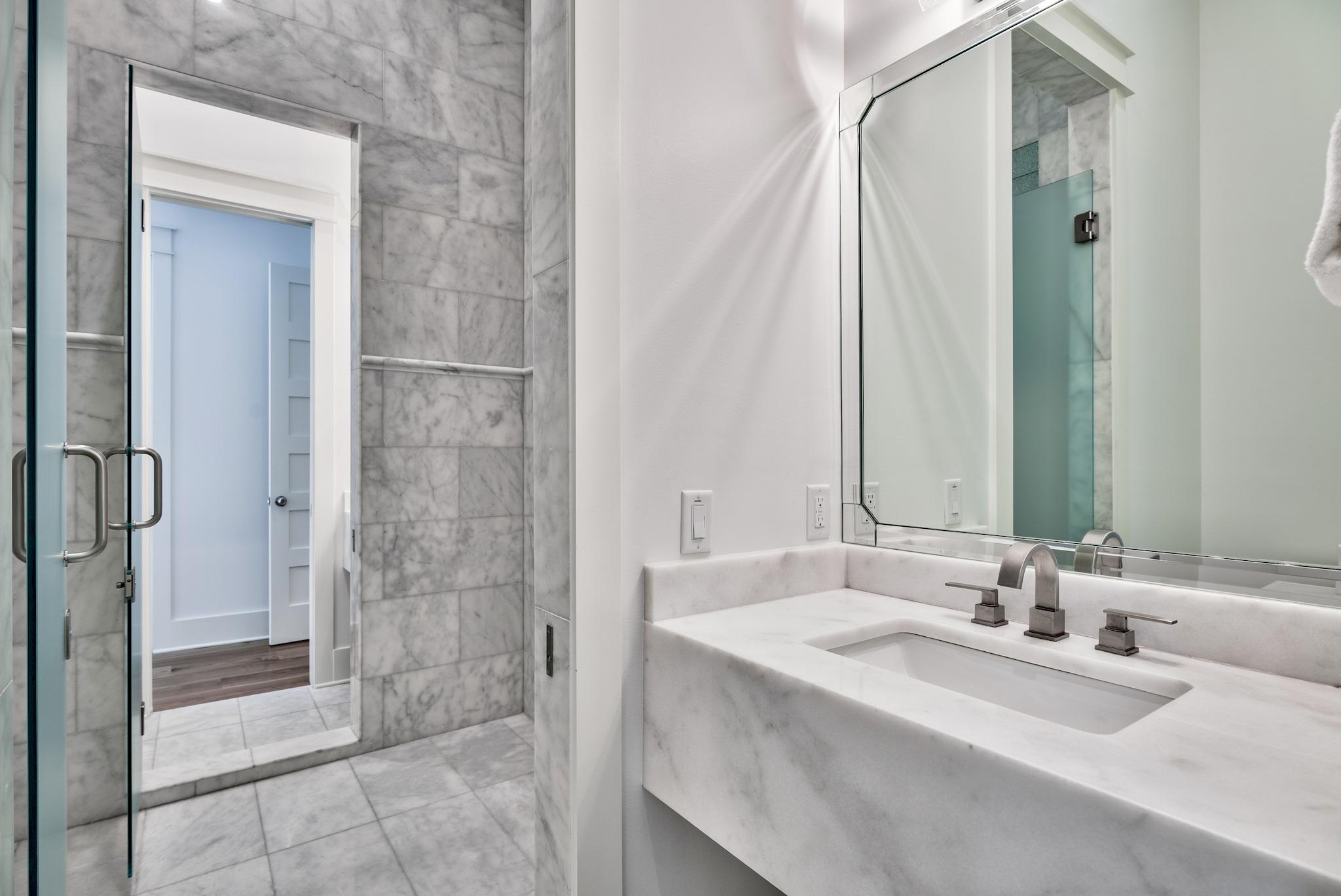 SEAGROVE 1ST ADDN - Residential