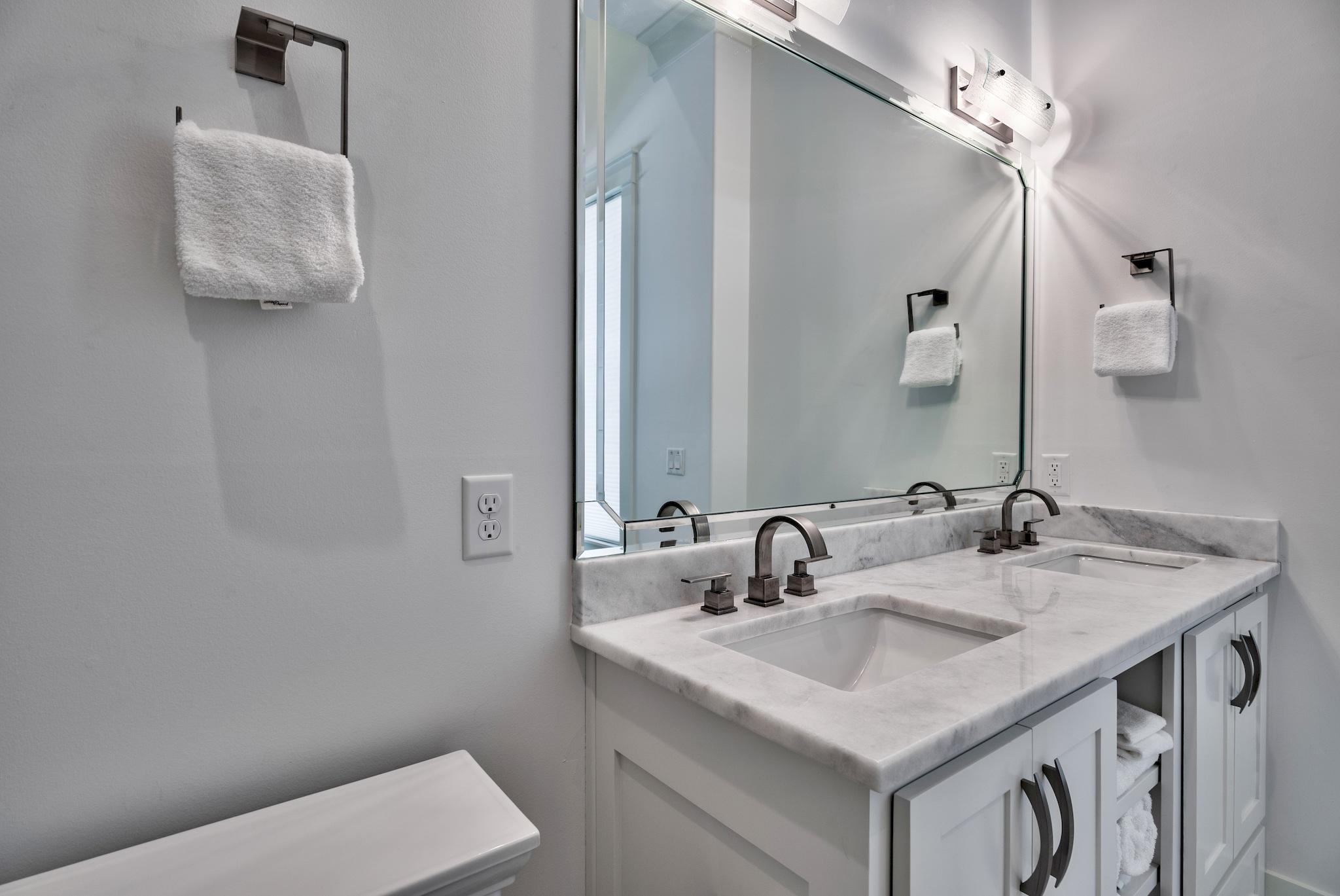 SEAGROVE 1ST ADDN - Residential