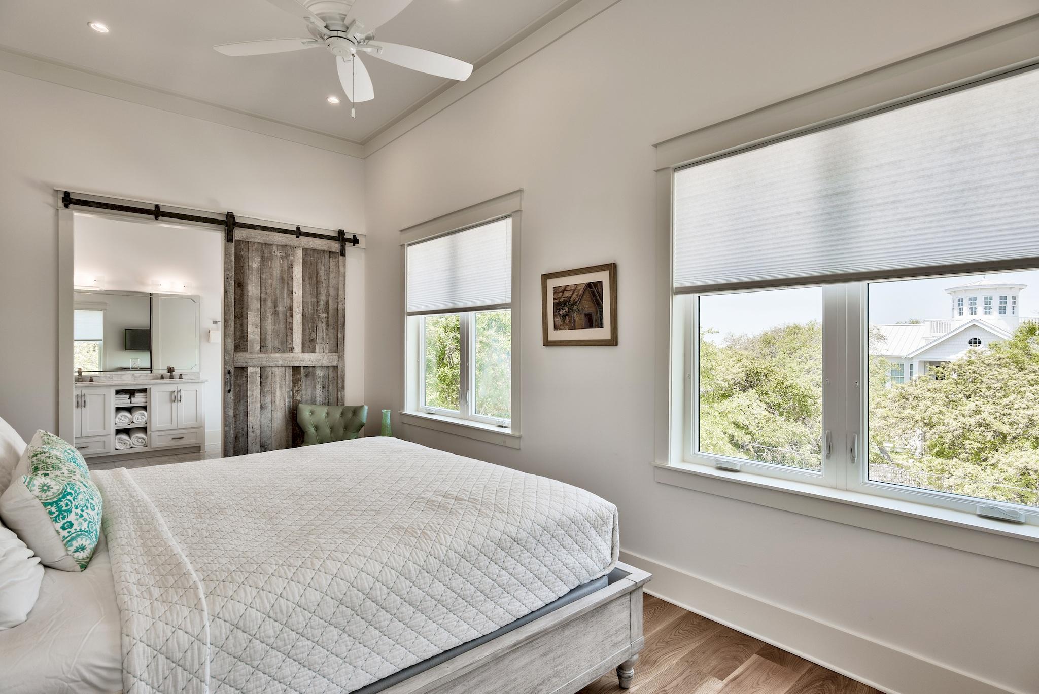 SEAGROVE 1ST ADDN - Residential