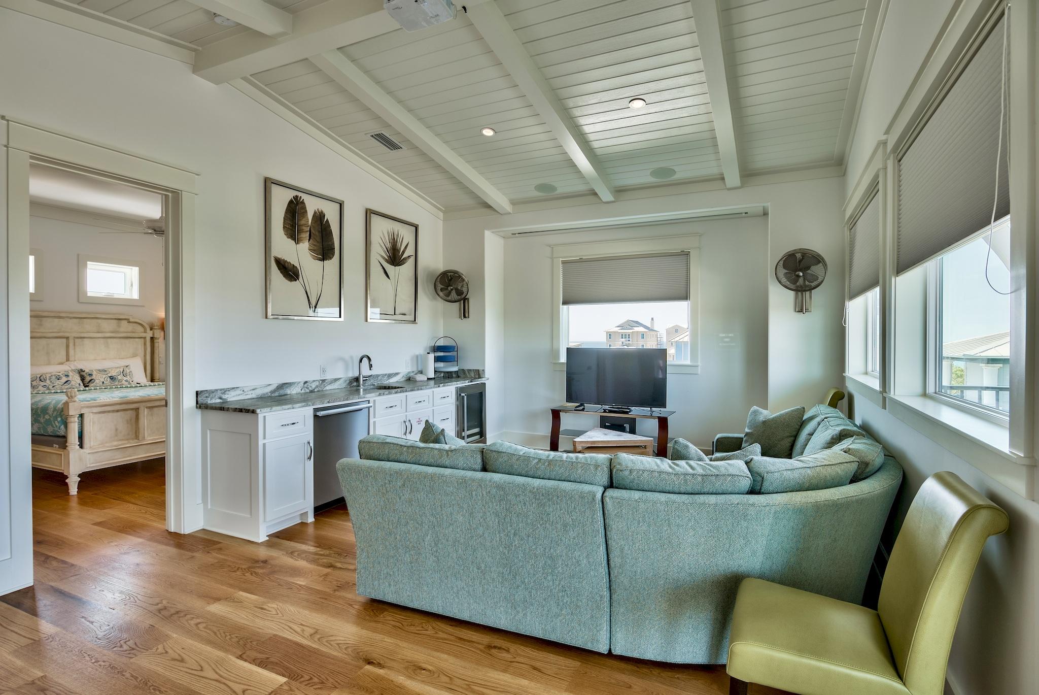 SEAGROVE 1ST ADDN - Residential