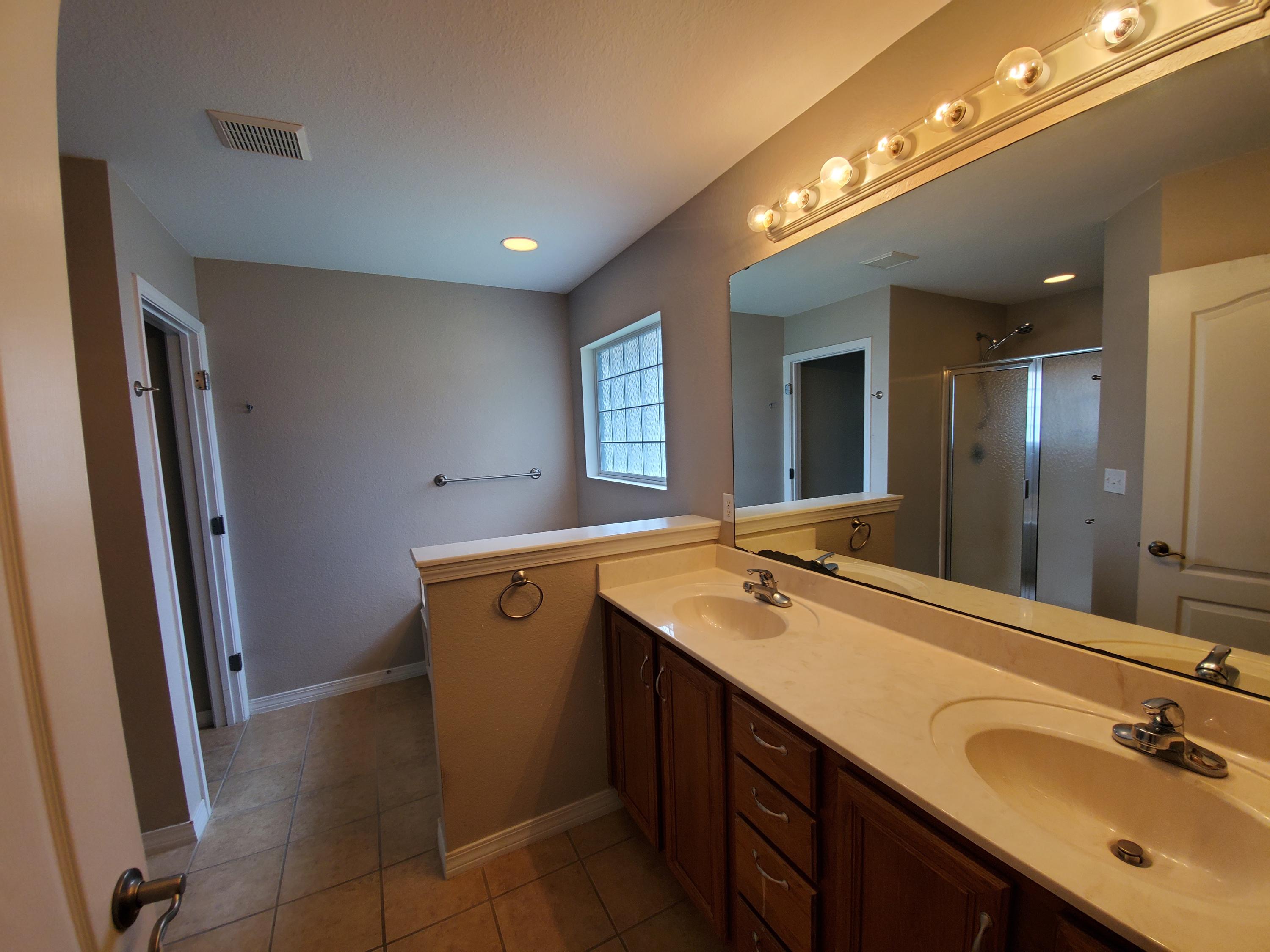 DRIFTWOOD ESTATES 1B - Residential