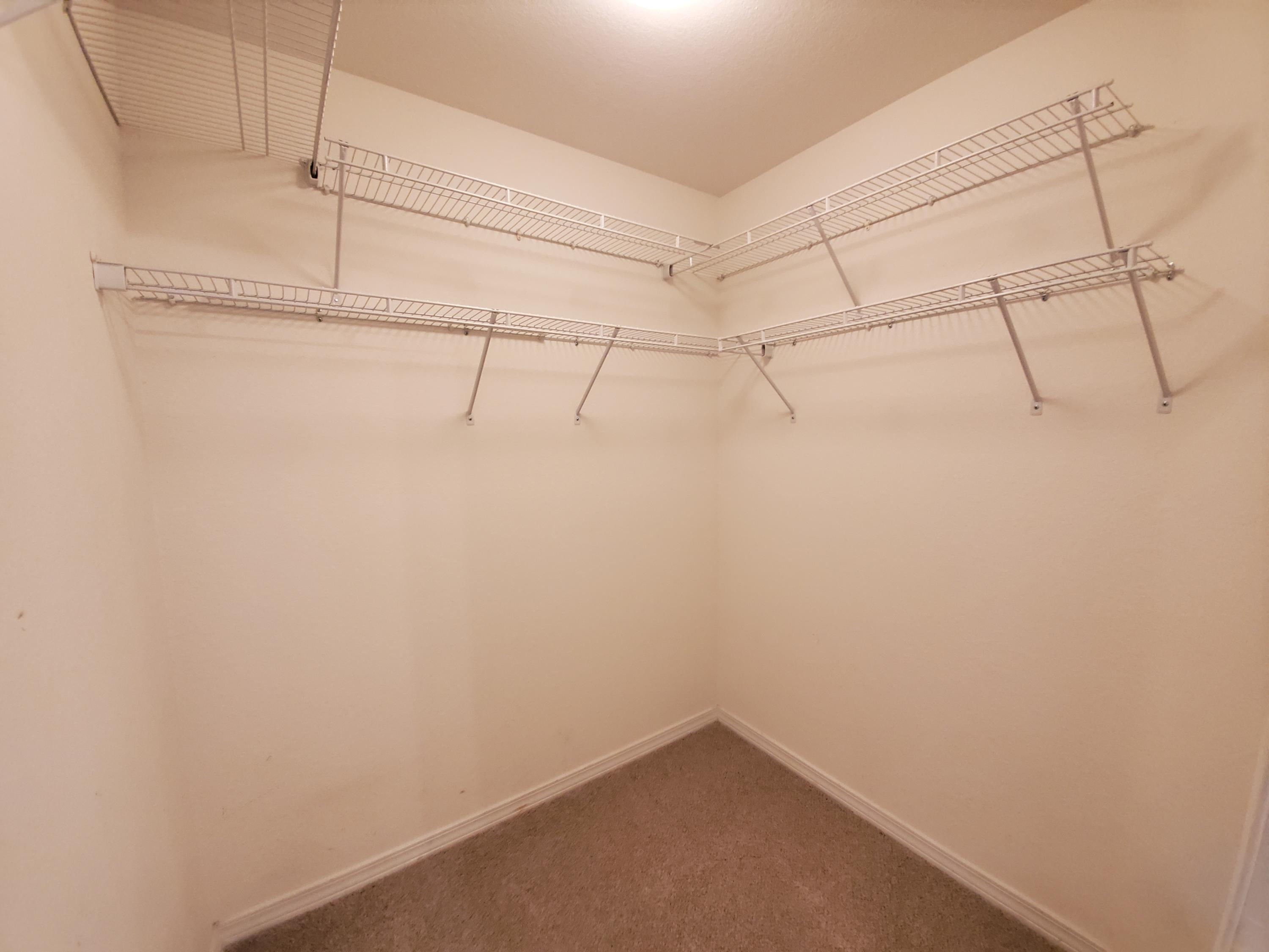 DRIFTWOOD ESTATES 1B - Residential