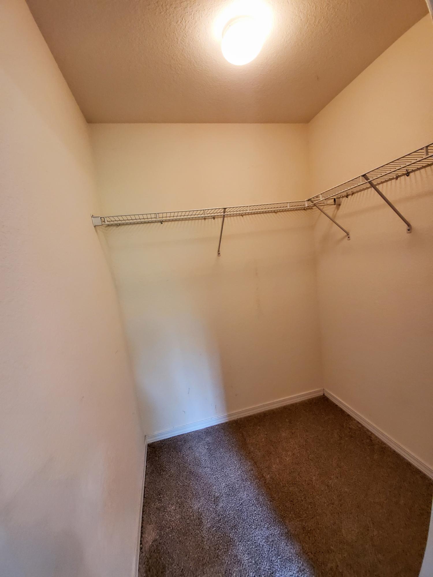 DRIFTWOOD ESTATES 1B - Residential