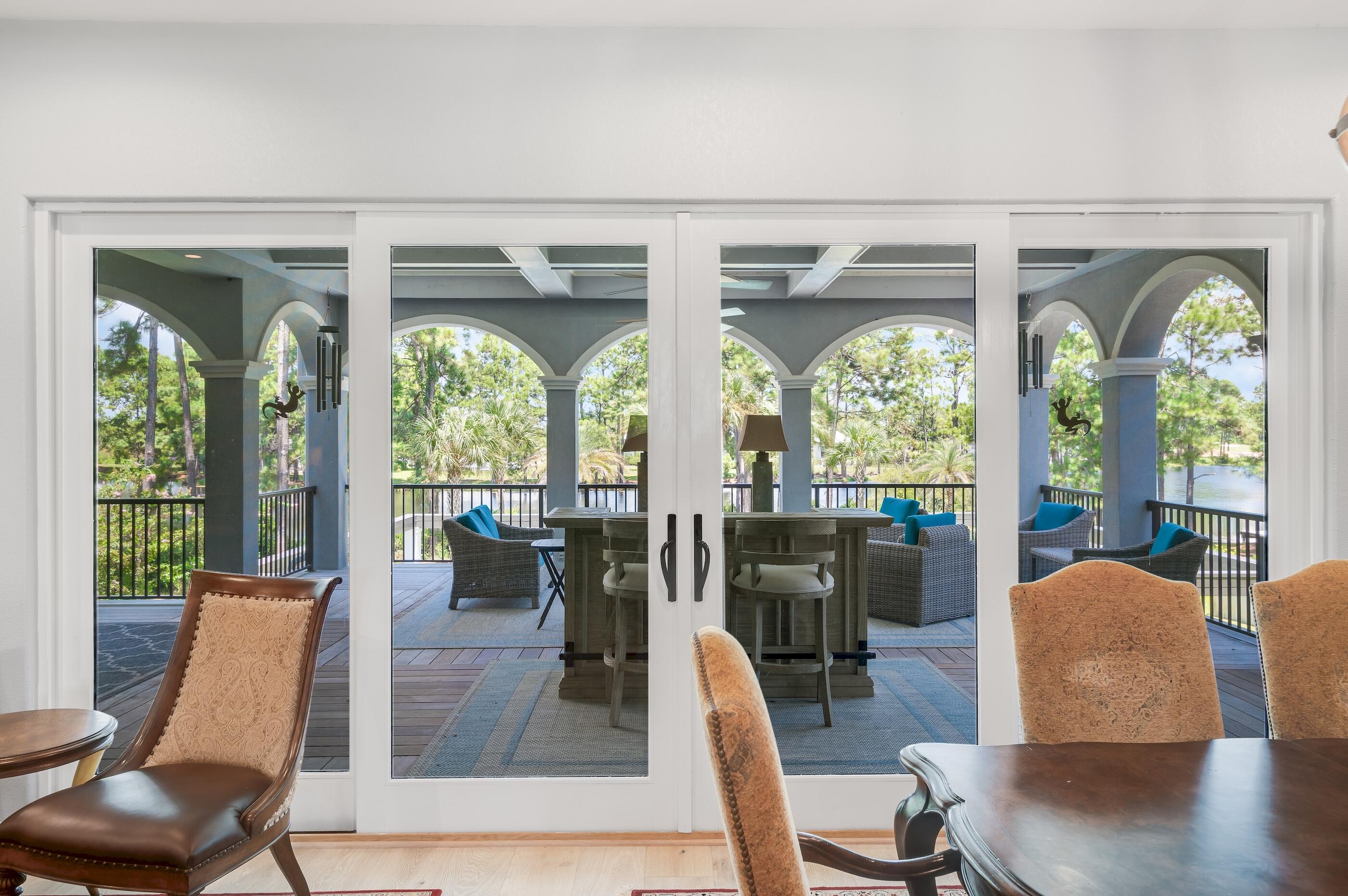 COUNTRY CLUB HILLS - Residential