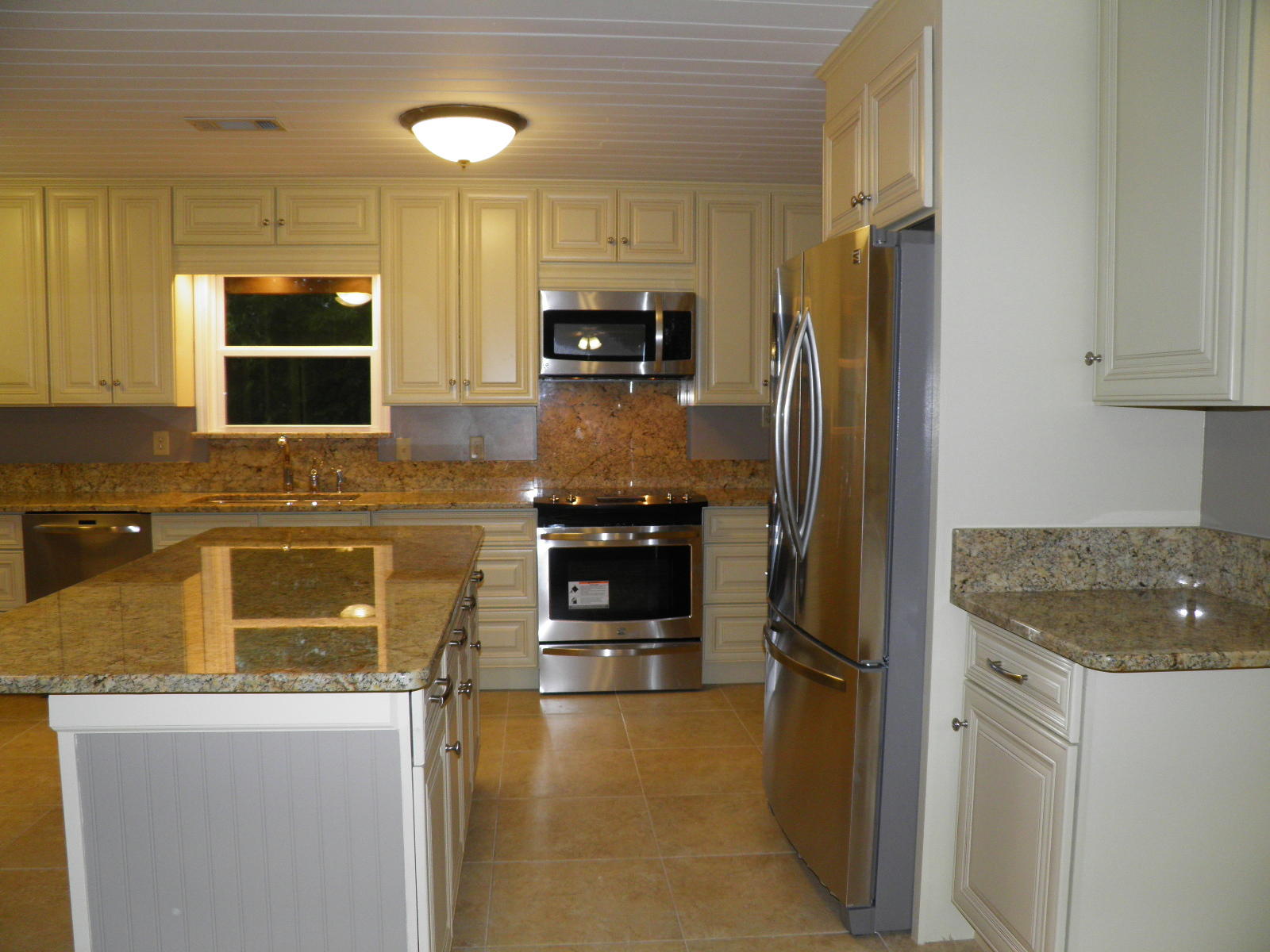 NO RECORDED SUBDIVISION - Residential Lease