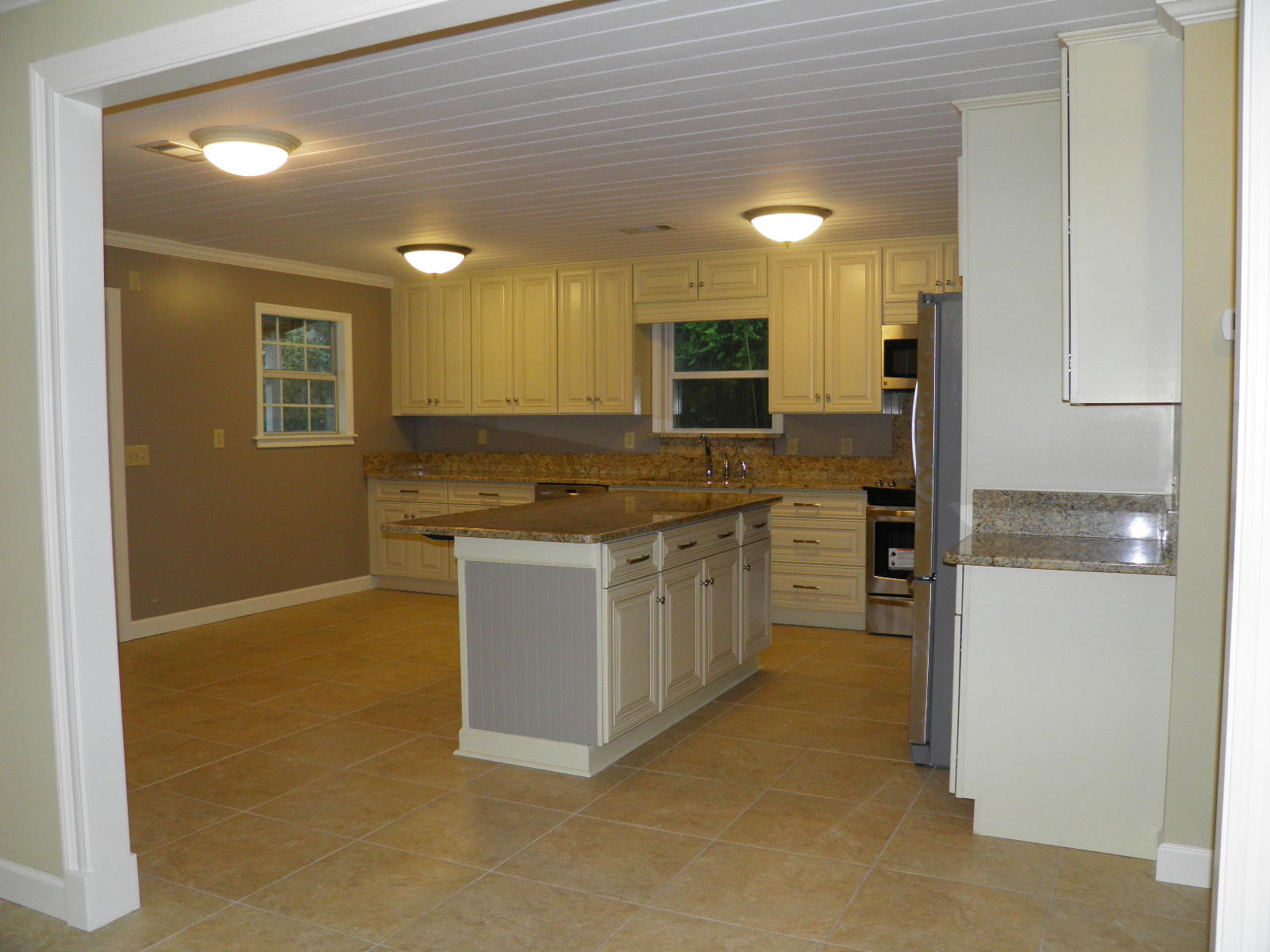 NO RECORDED SUBDIVISION - Residential Lease