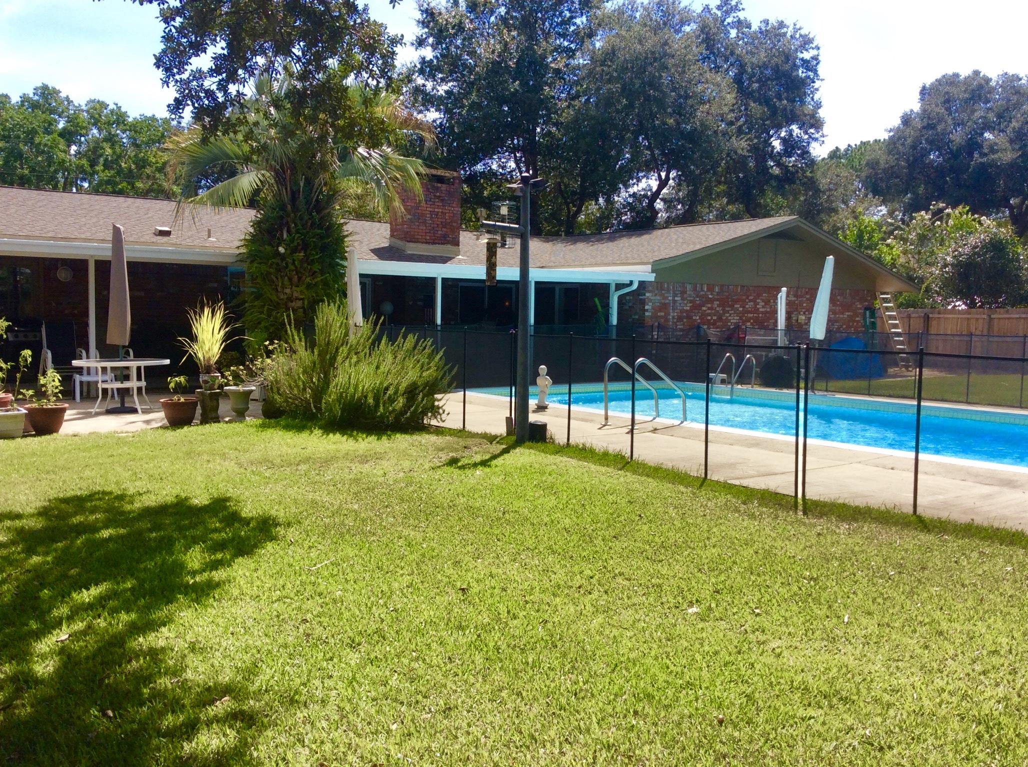POQUITO BAYOU - Residential