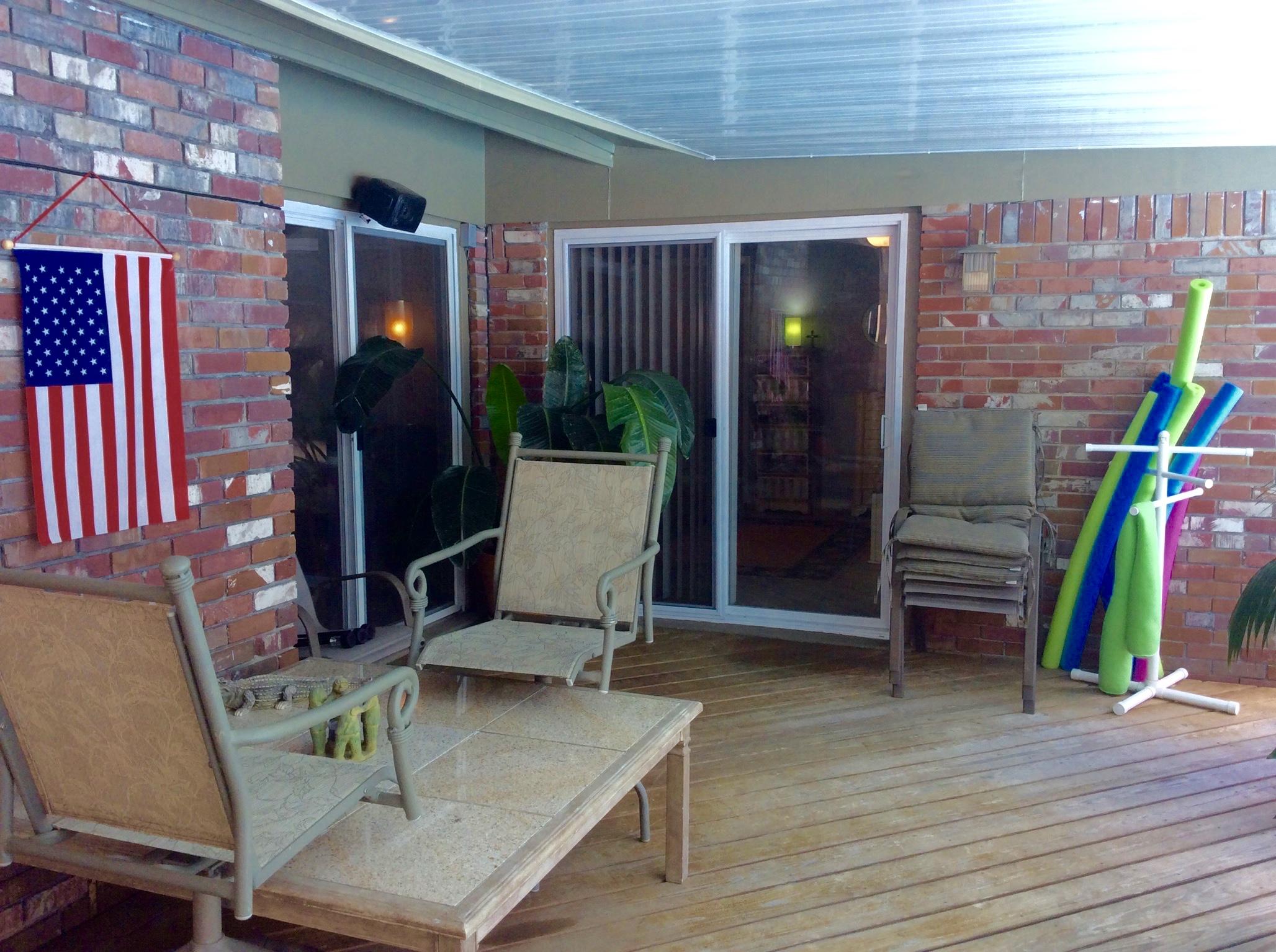 POQUITO BAYOU - Residential