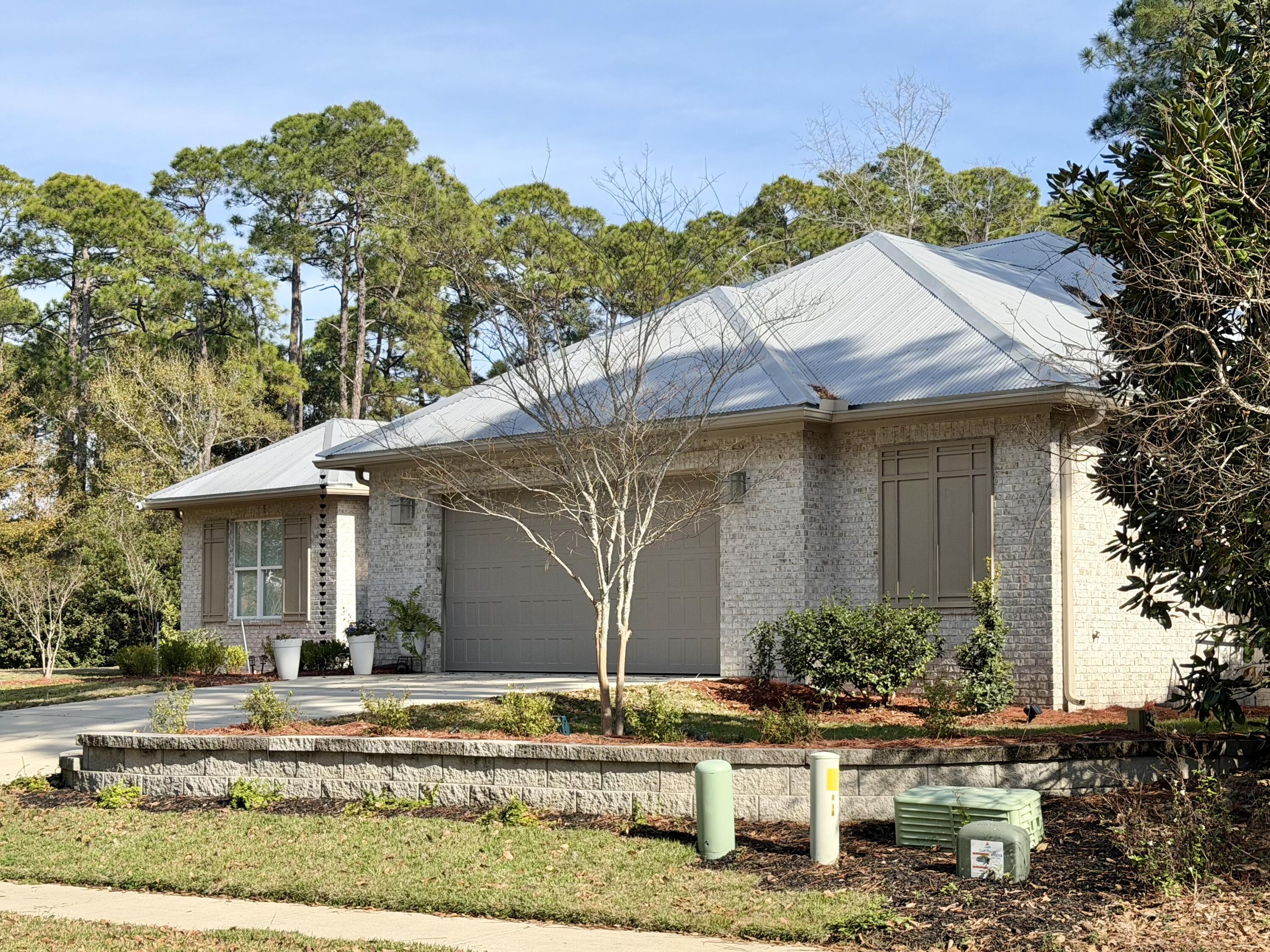 DRIFTWOOD ESTATES - Residential