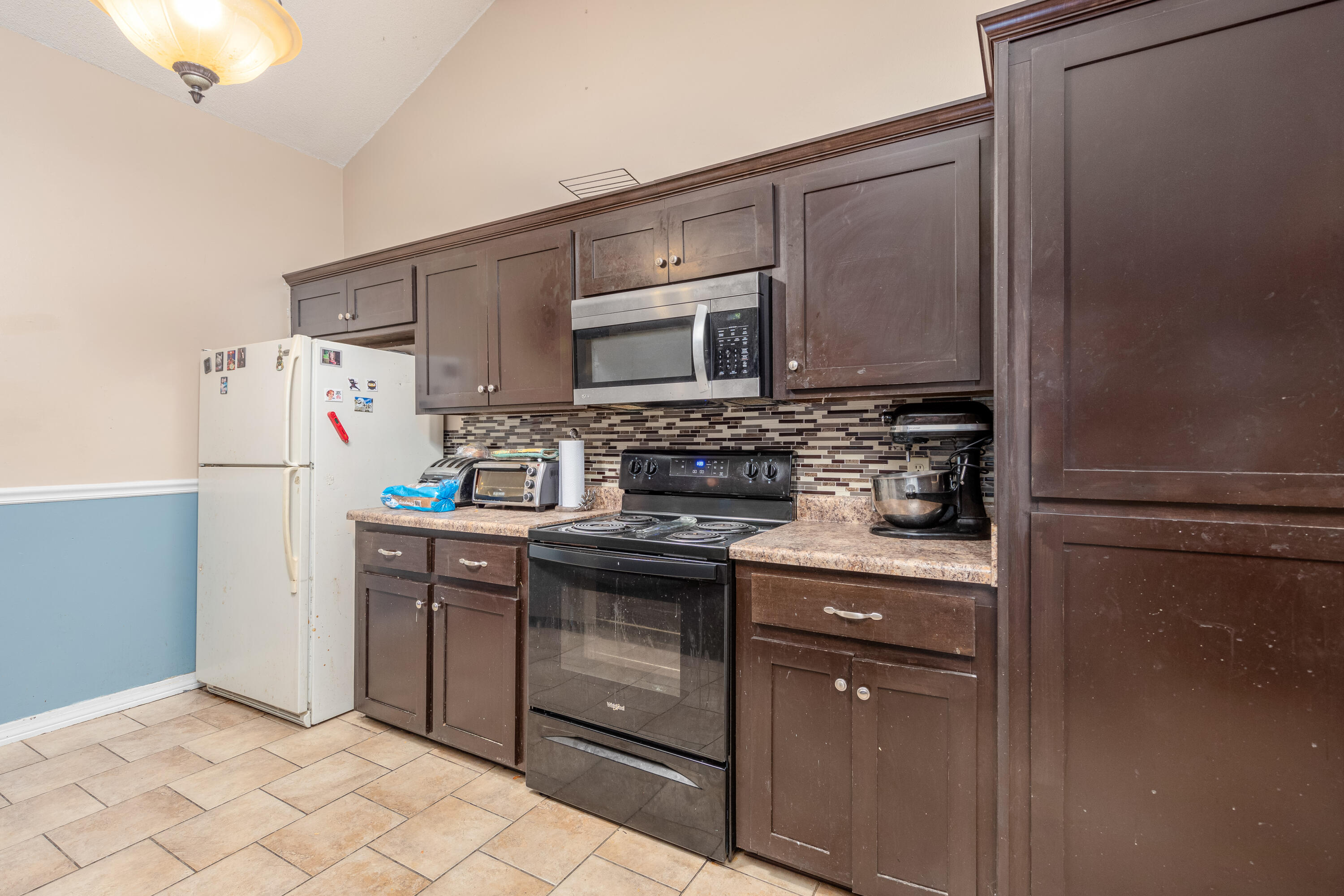 LANTERN RIDGE S/D PH 2 - Residential