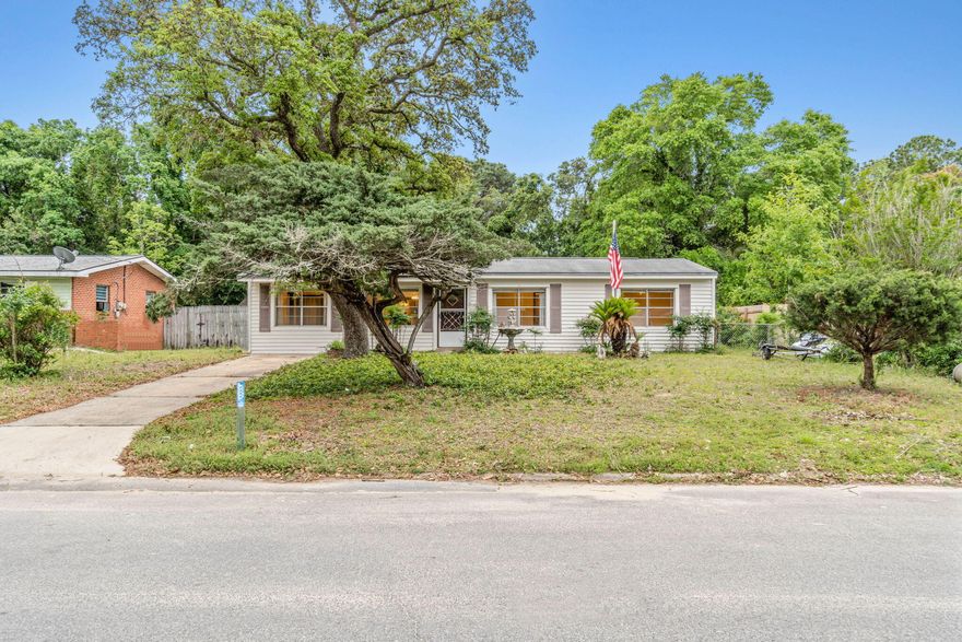 423 Webster St. is a promising investment opportunity located in the heart of Fort Walton Beach, Florida. This charming property boasts a prime location, close to shopping, dining, entertainment, and of course both Eglin AFB and Hurlburt Field. The property features a spacious lot with plenty of outdoor space. On the inside the possibility are endless! The possibility of converting the house to a 4 bedroom 1.5 bath could add to the value and make it more modern. Additionally, the house has a side entrance which could handy if you rented out the bedroom. With its prime location and potential for rental income, this is a must-see for any savvy investor looking for a profitable investment.