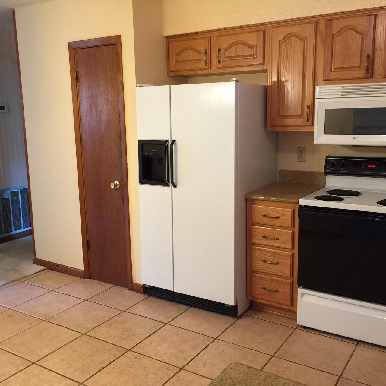 LAKEVIEW ESTATES - Residential