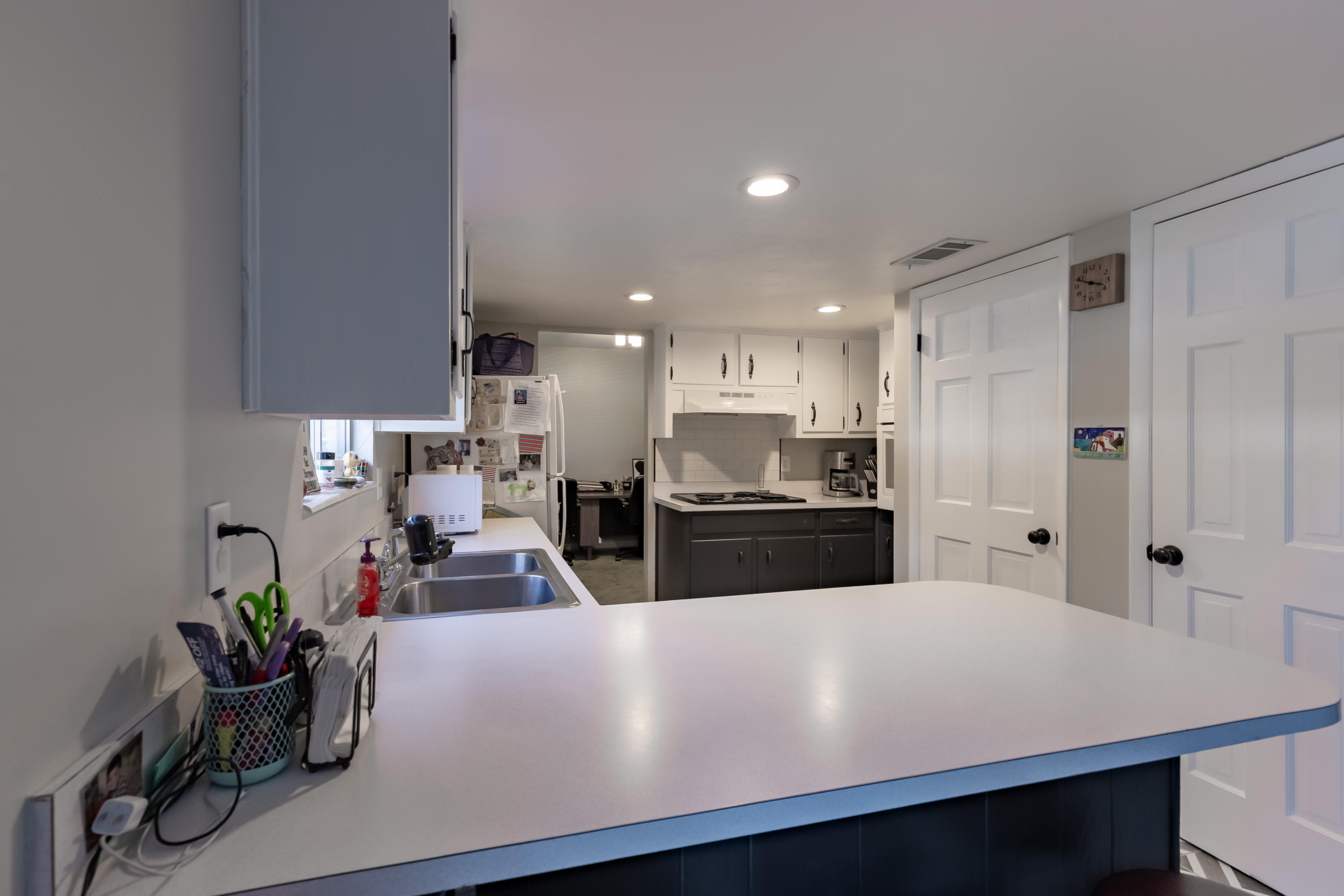 COUNTRY CLUB ESTATES 1ST ADDN - Residential