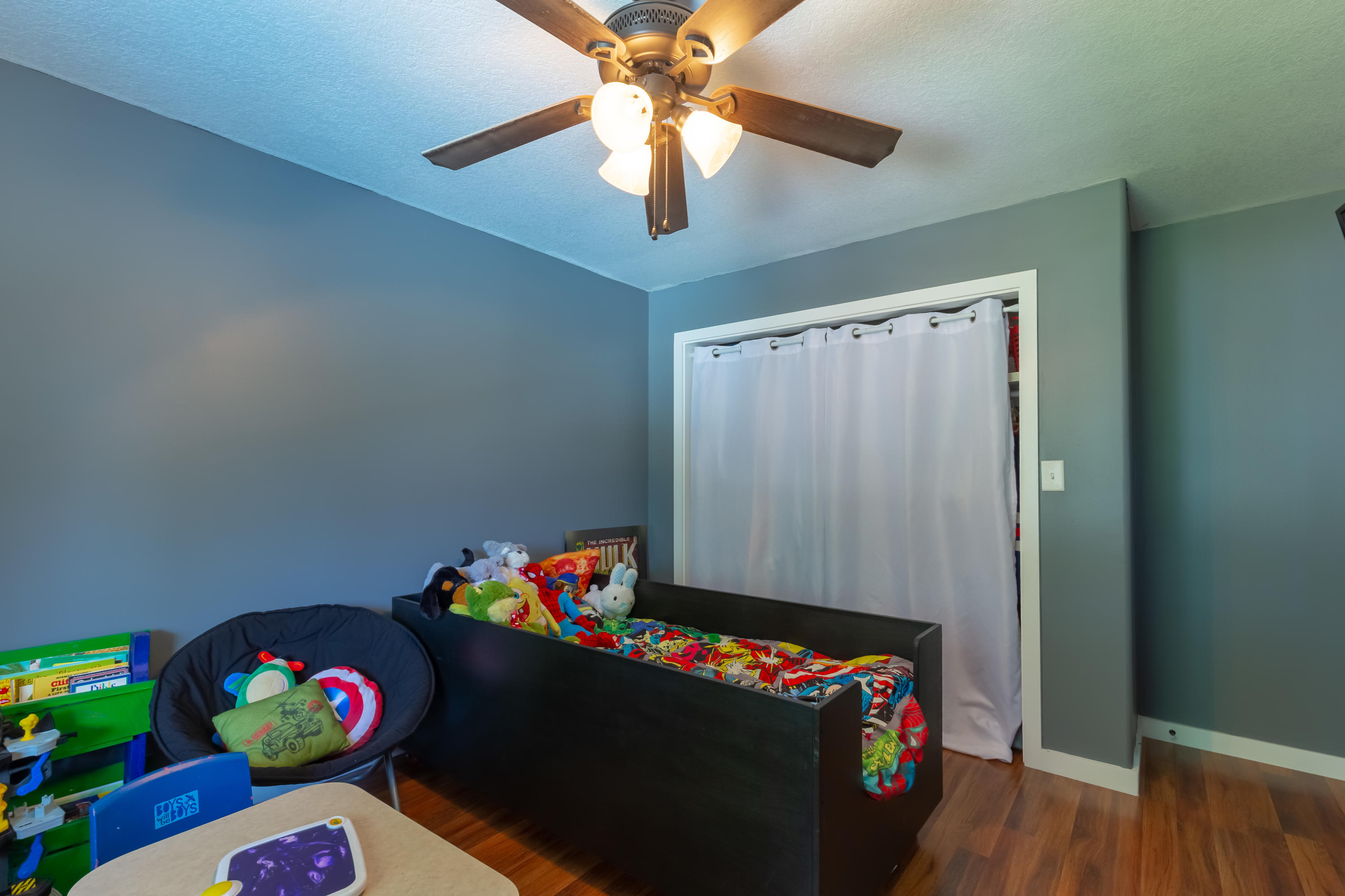 COUNTRY CLUB ESTATES 1ST ADDN - Residential