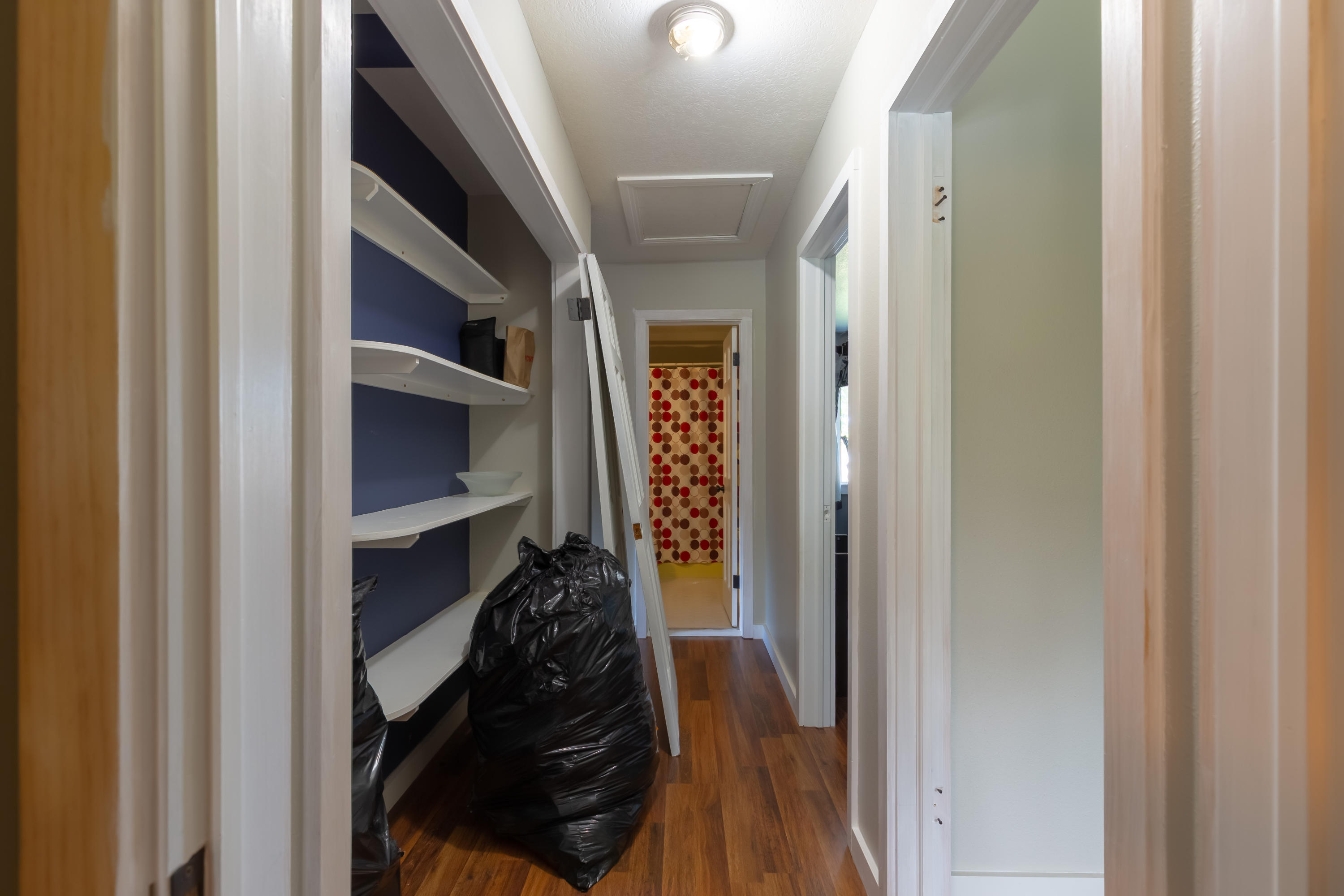 COUNTRY CLUB ESTATES 1ST ADDN - Residential