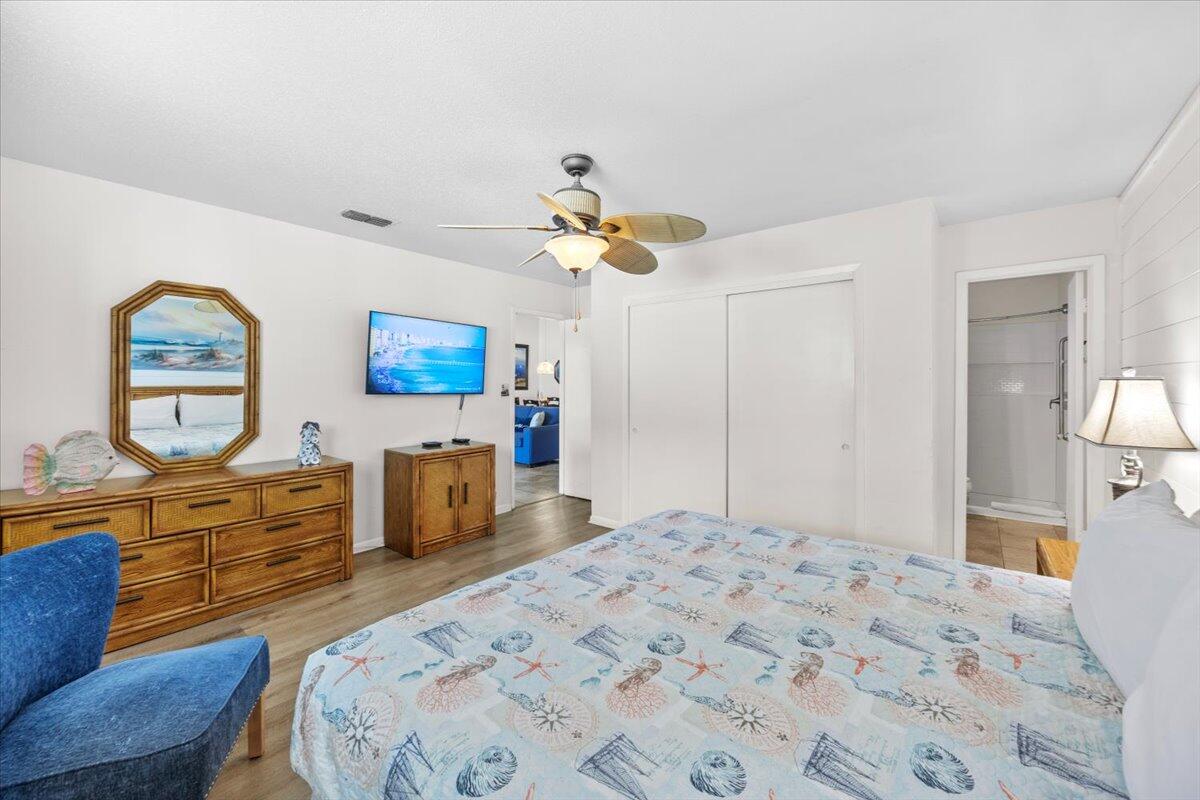 CHATEAU LA MER CONDO 2 - Residential