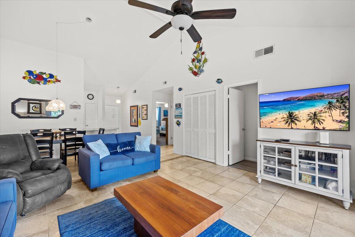CHATEAU LA MER CONDO 2 - Residential