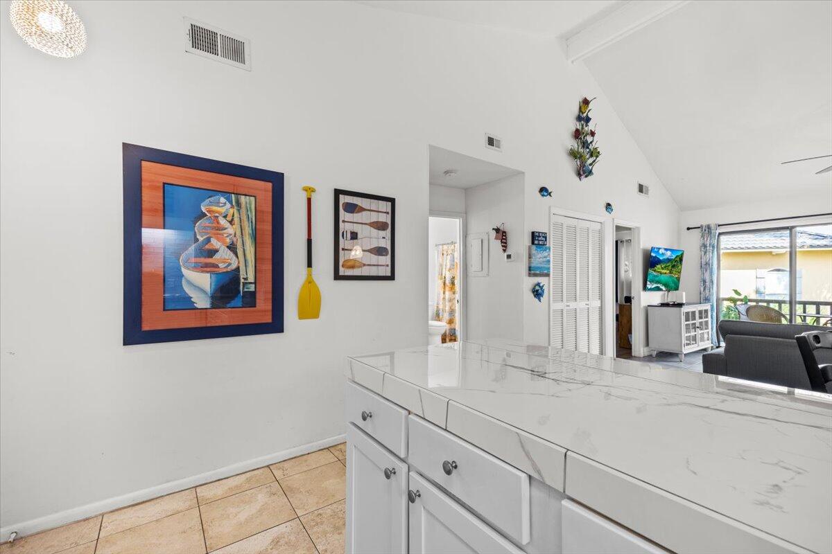 CHATEAU LA MER CONDO 2 - Residential