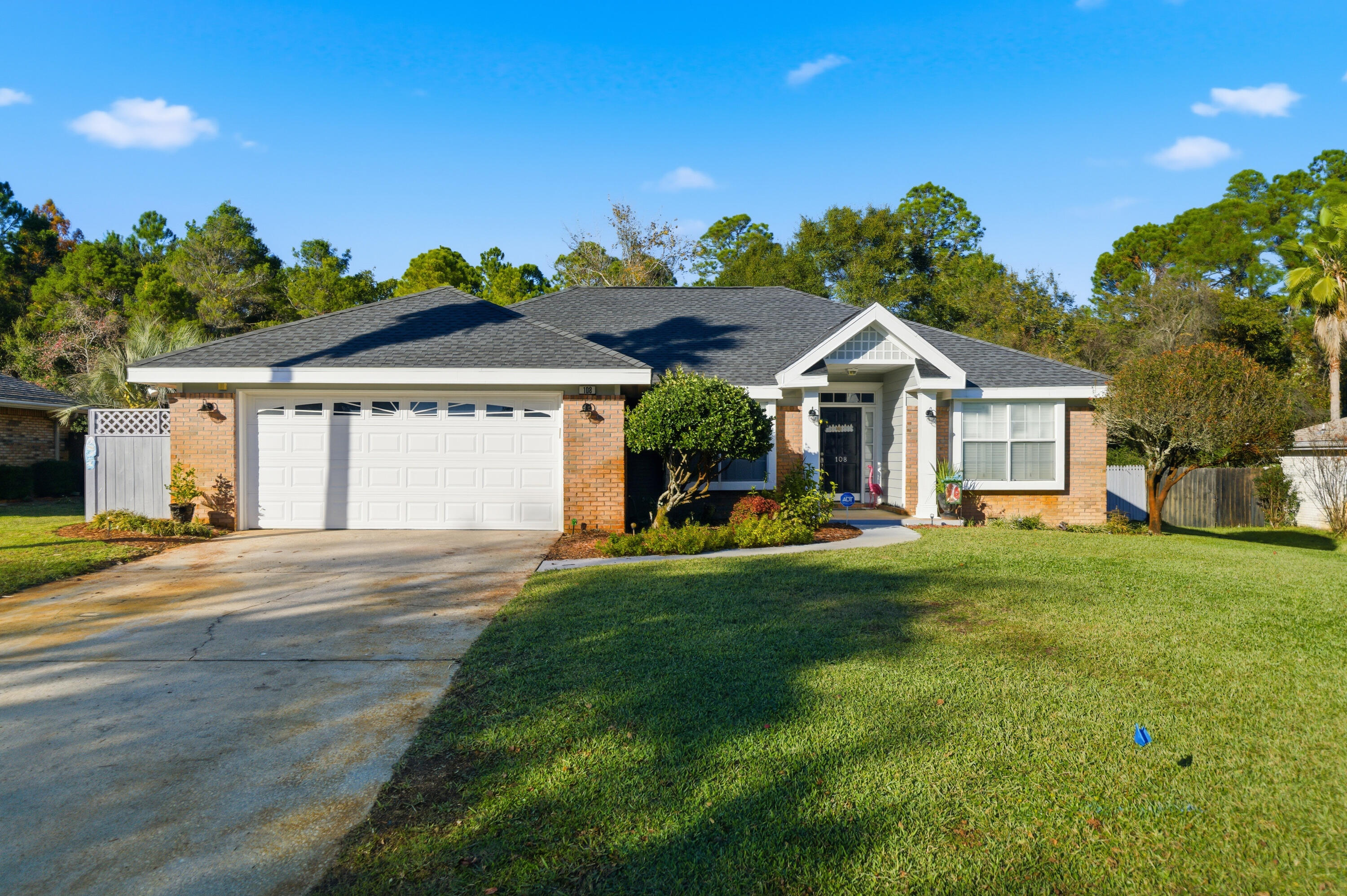 EMERALD POINTE PLAT 2 - Residential