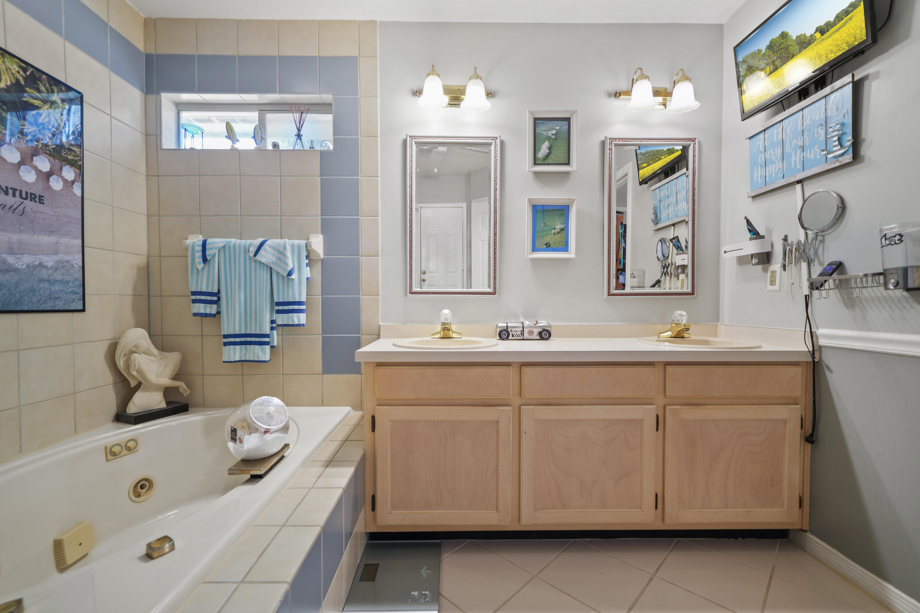 EMERALD POINTE PLAT 2 - Residential