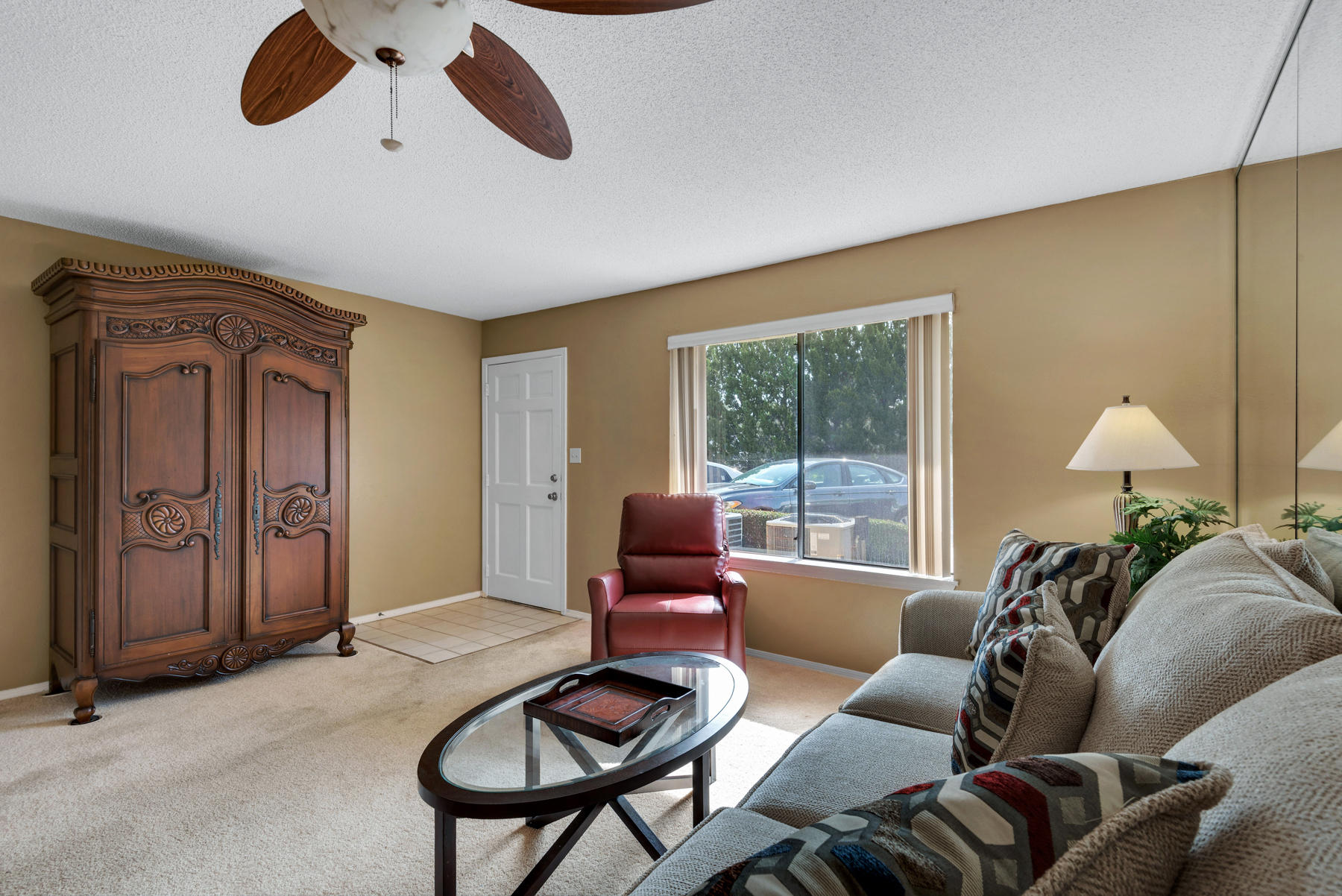 SANDPRINTS CONDO - Residential