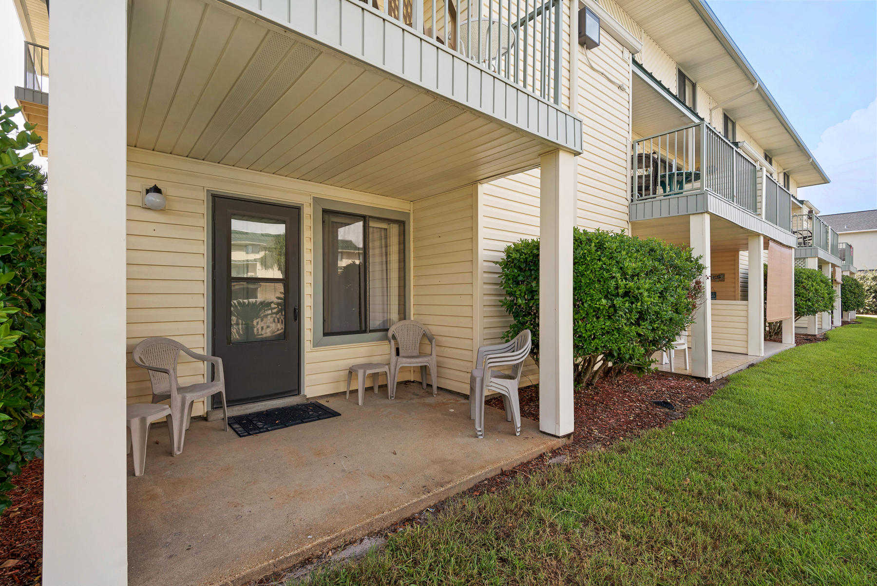 SANDPRINTS CONDO - Residential