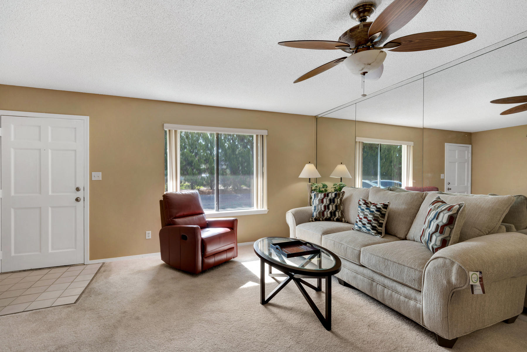 SANDPRINTS CONDO - Residential