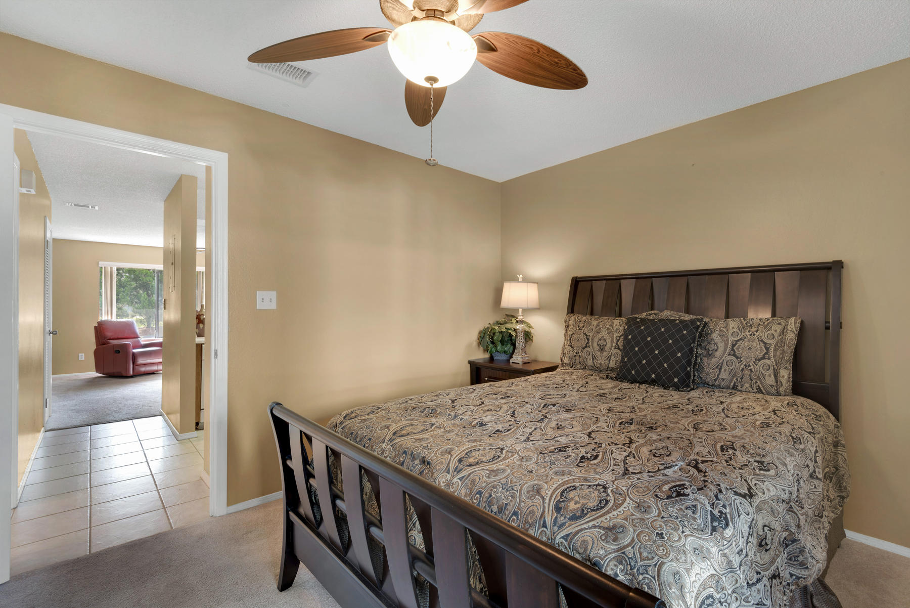 SANDPRINTS CONDO - Residential